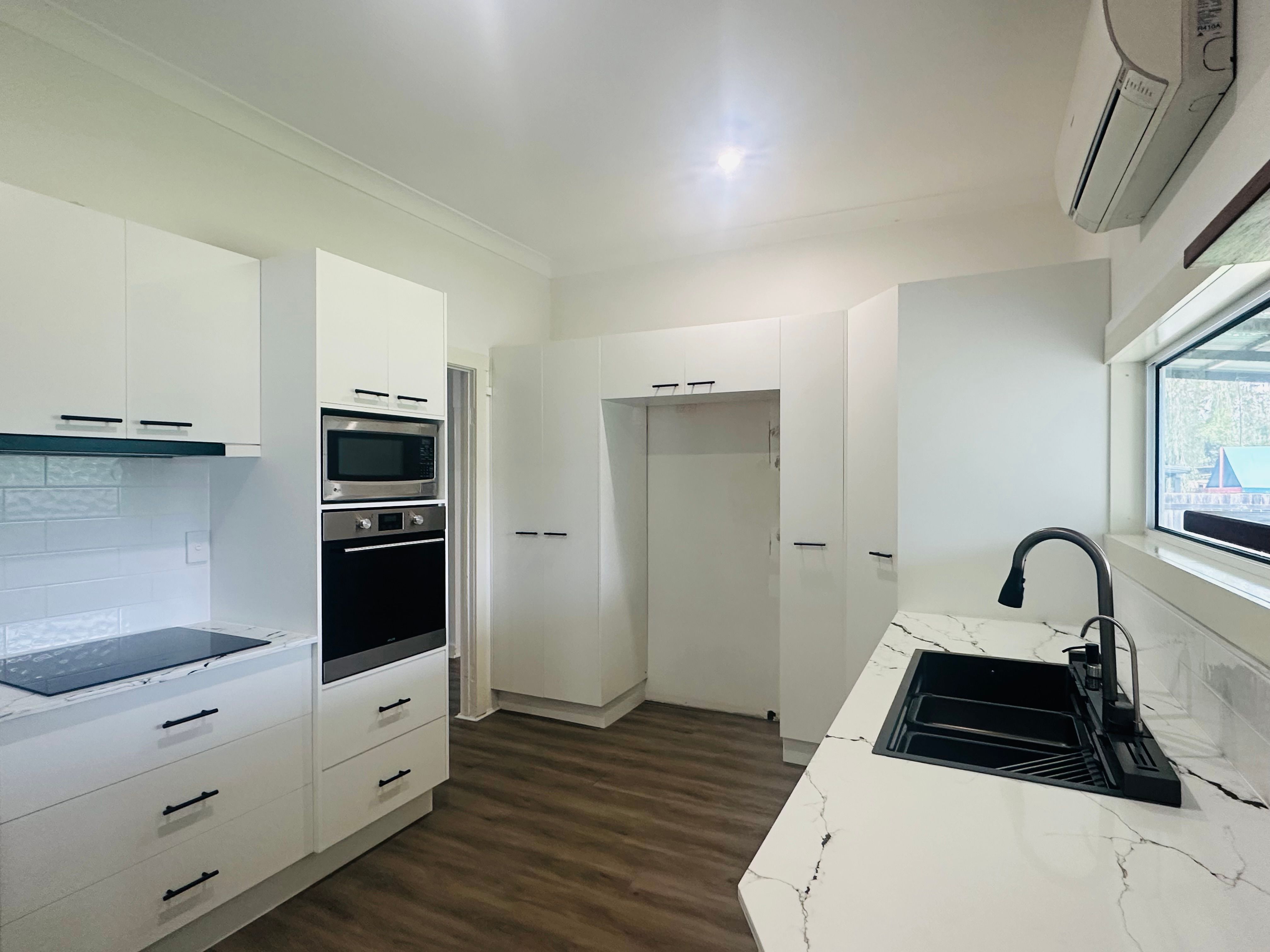 40 Colches Street — photo 4 of 14