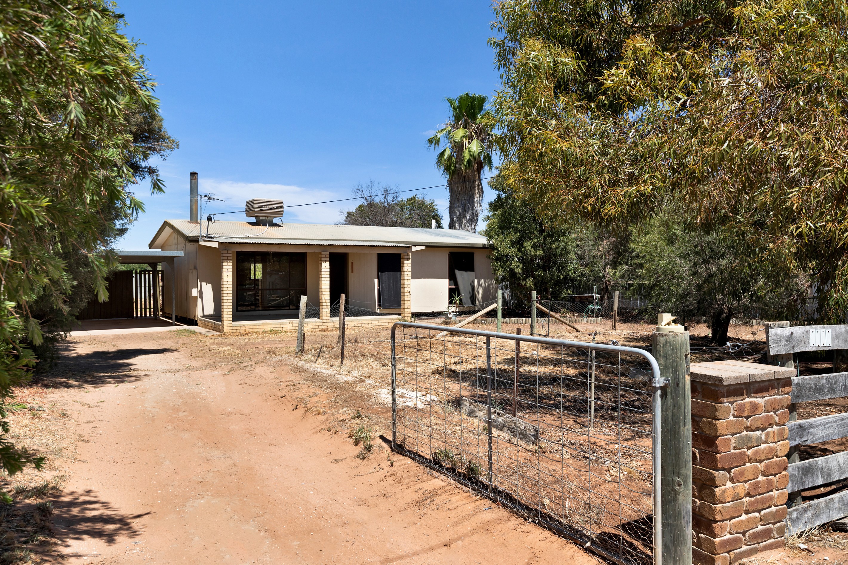 2388 Kulkyne Way, Nangiloc, VIC 3494