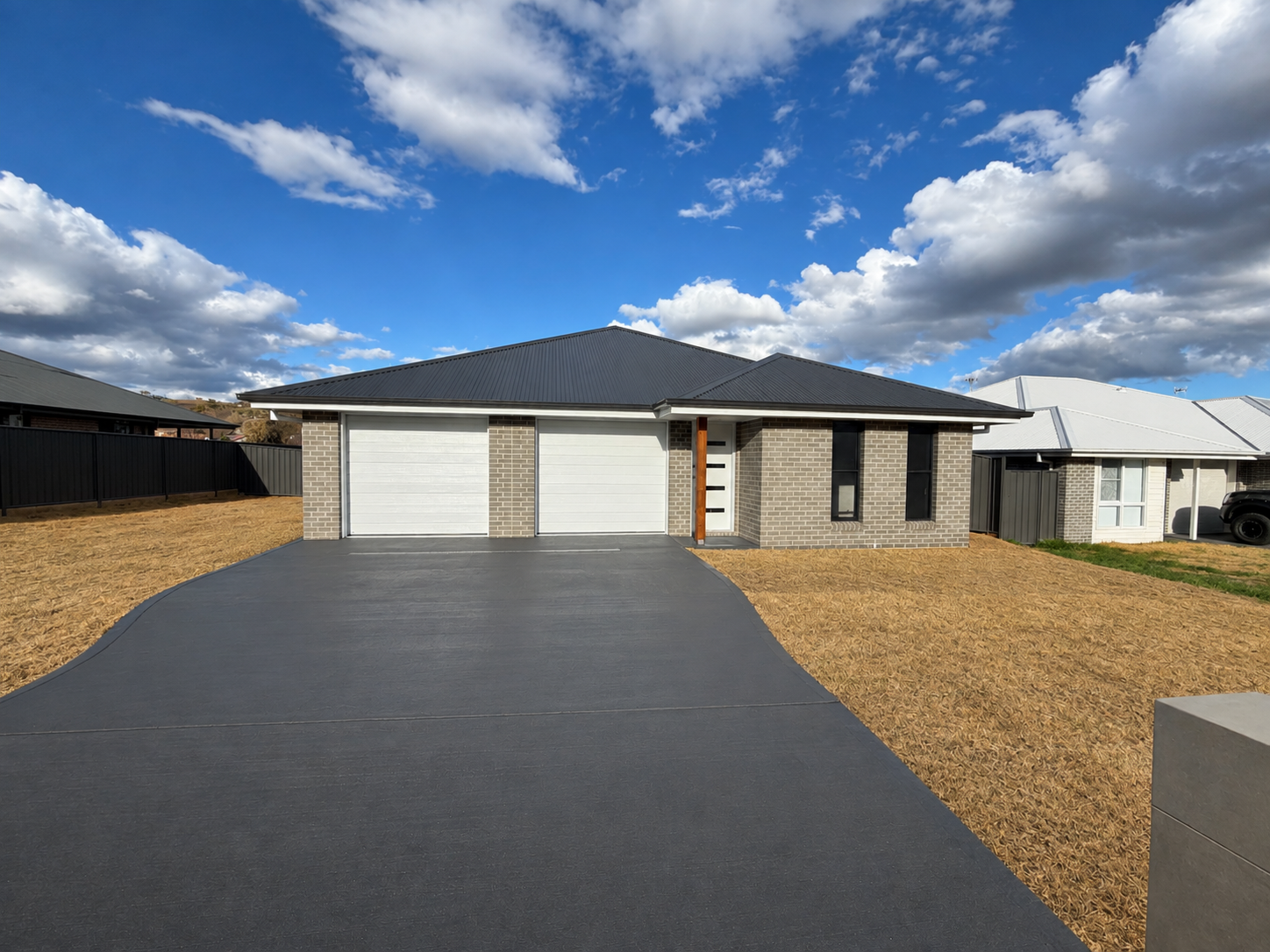 1/17 Harrison Place — photo from Ray White Armidale