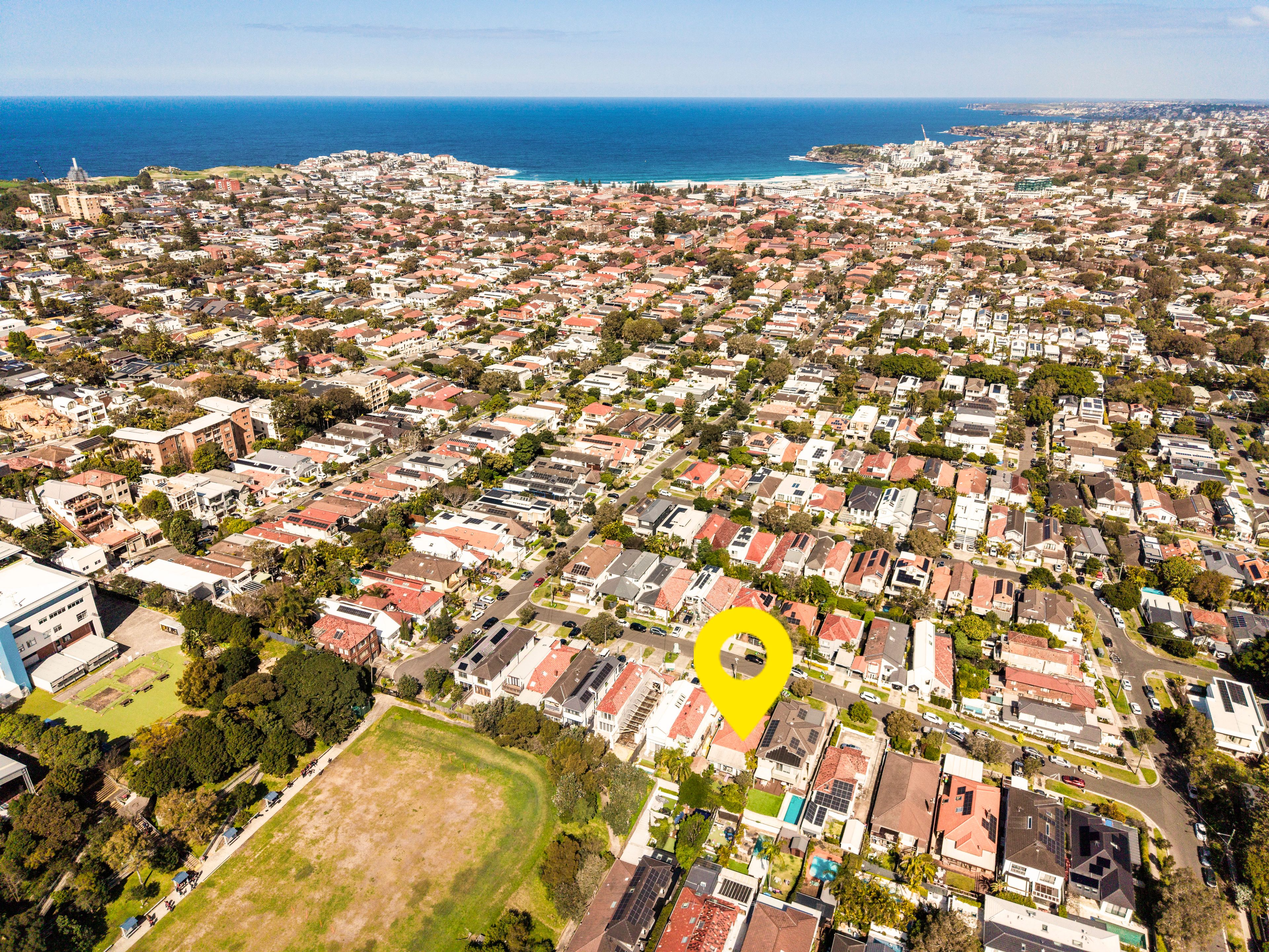 21 Narelle Street — photo 2 of 11