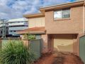 Great location close to hospital - Kingswood