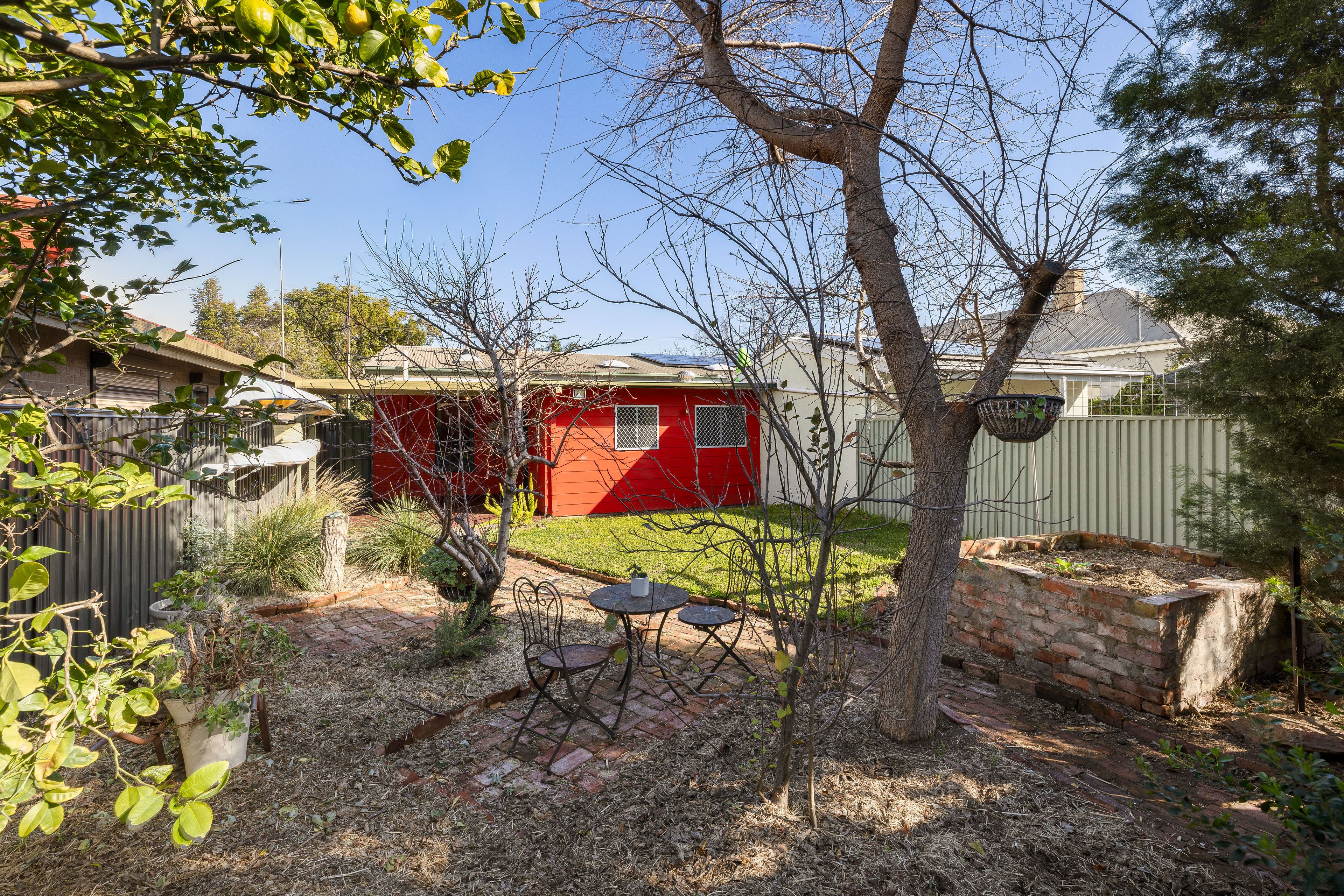 2/13 Exmouth Road — photo 15 of 16