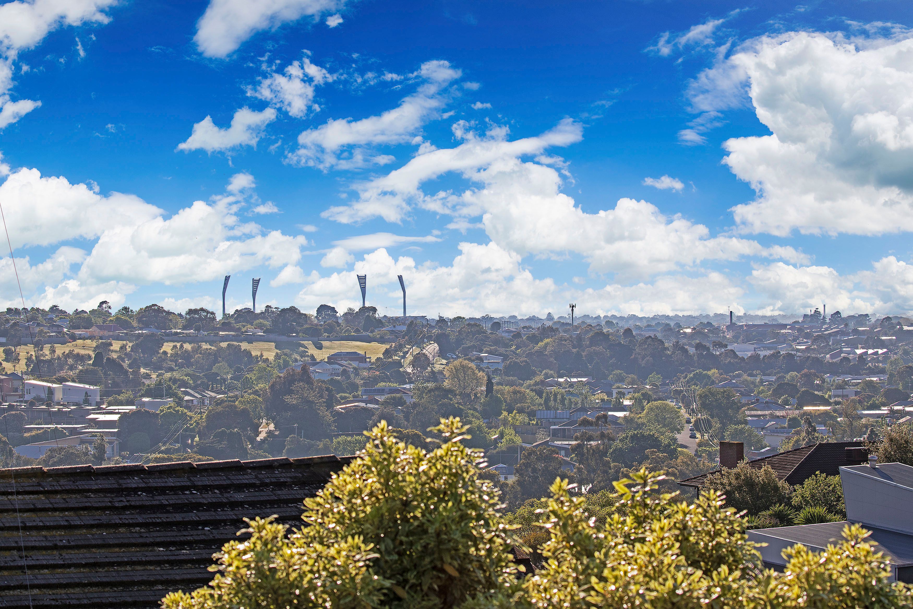 2/3 Oakbank Avenue, Highton, VIC 3216