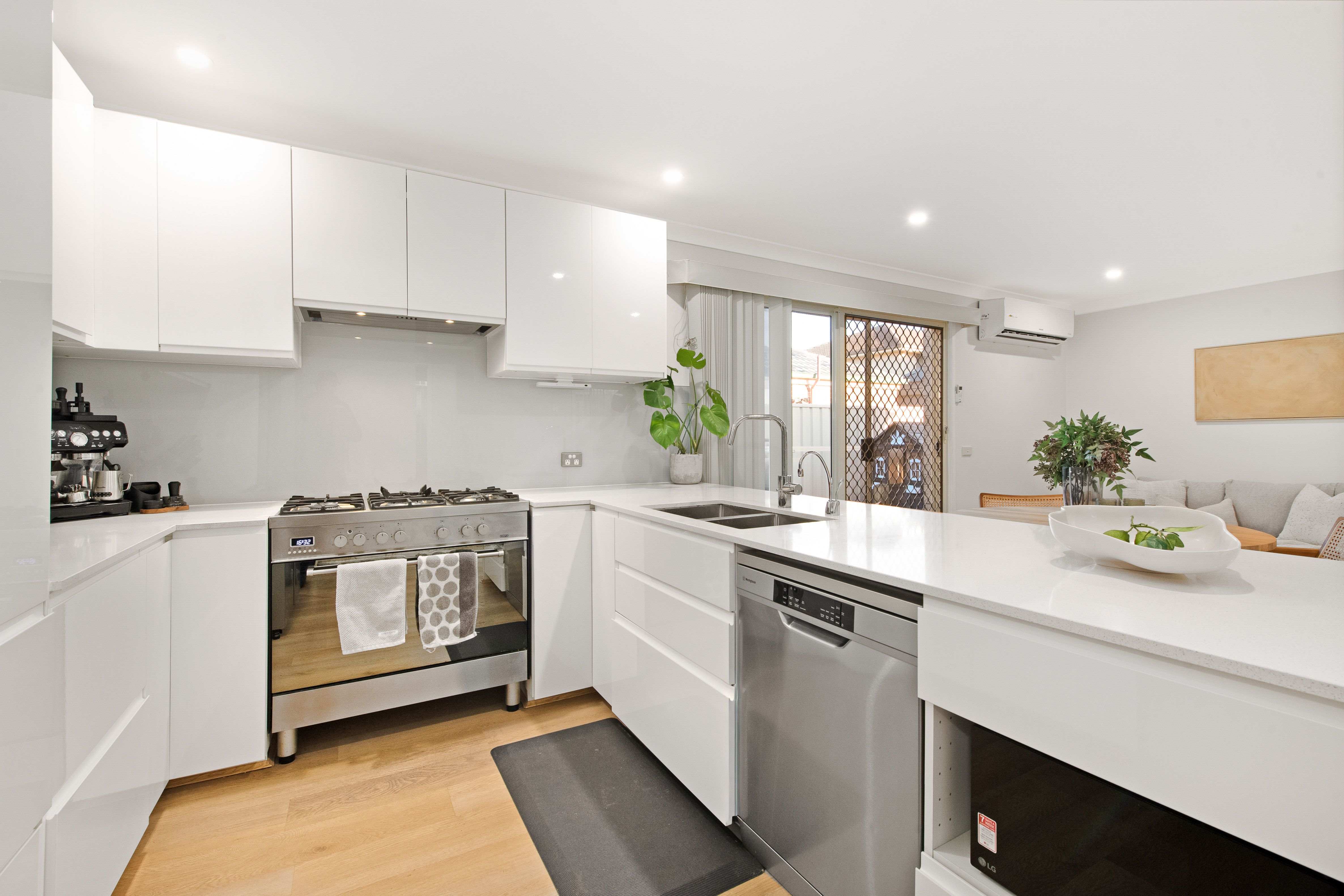 56 Canyon Drive — photo 4 of 12