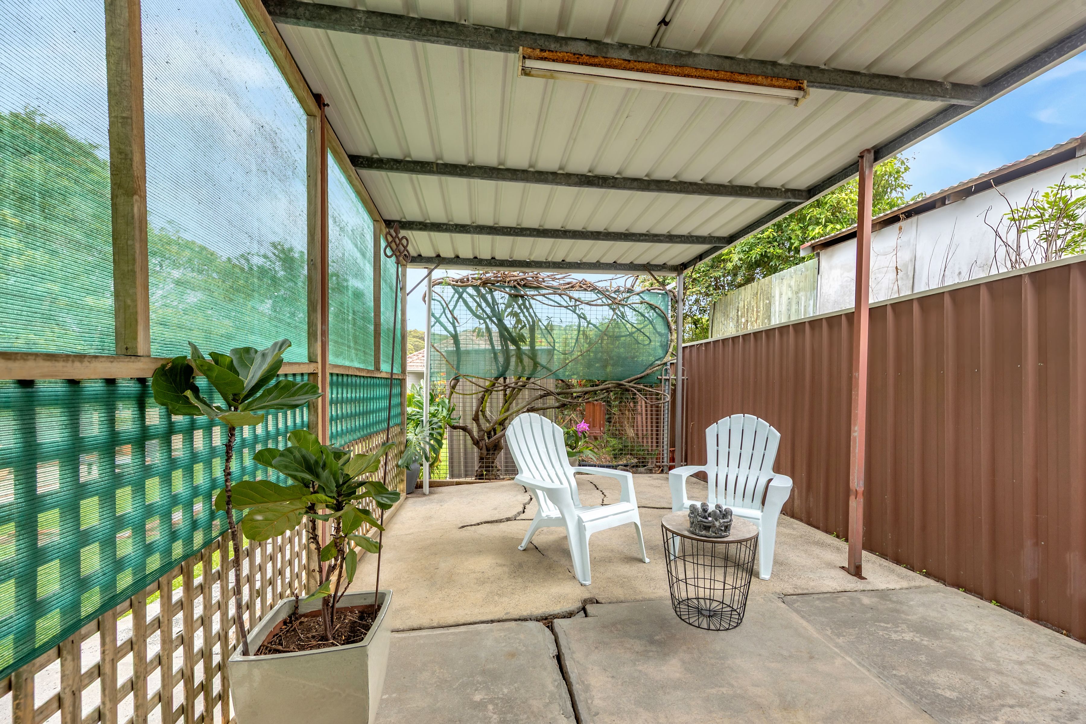 23 Hillsborough Road — photo 18 of 19
