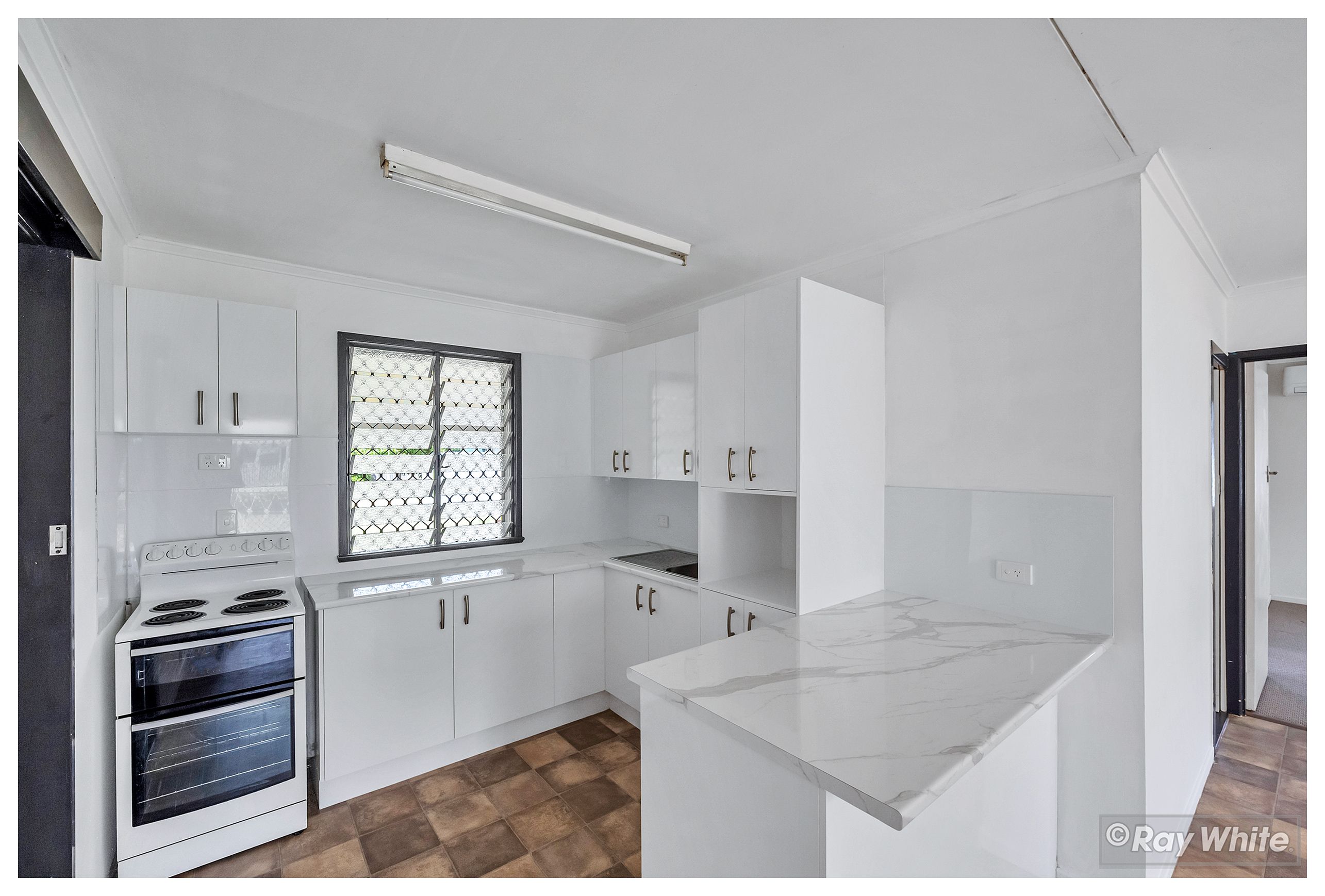270 Mason Street, Koongal, QLD 4701
