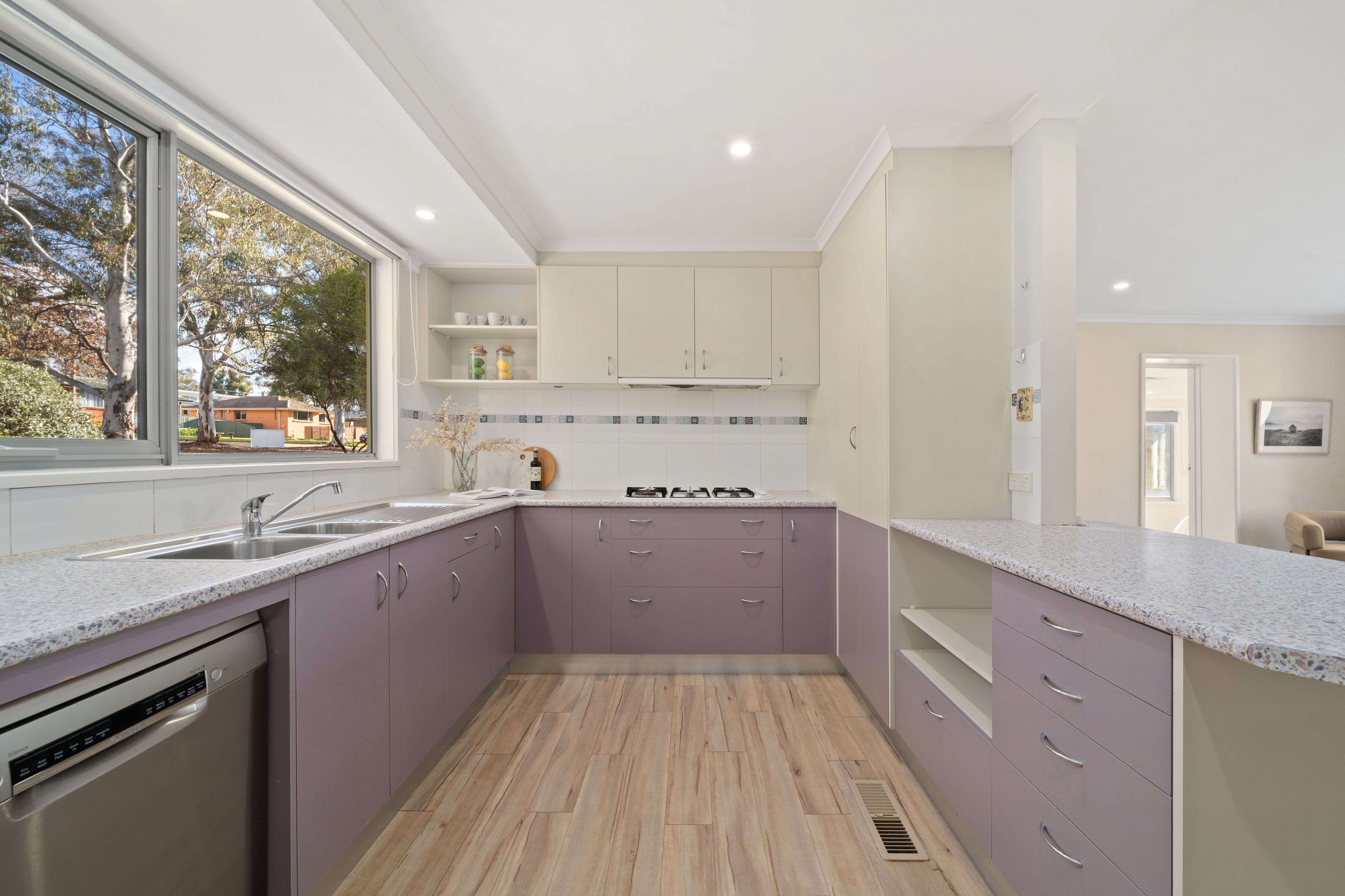 53 Lyttleton Crescent — photo 5 of 25