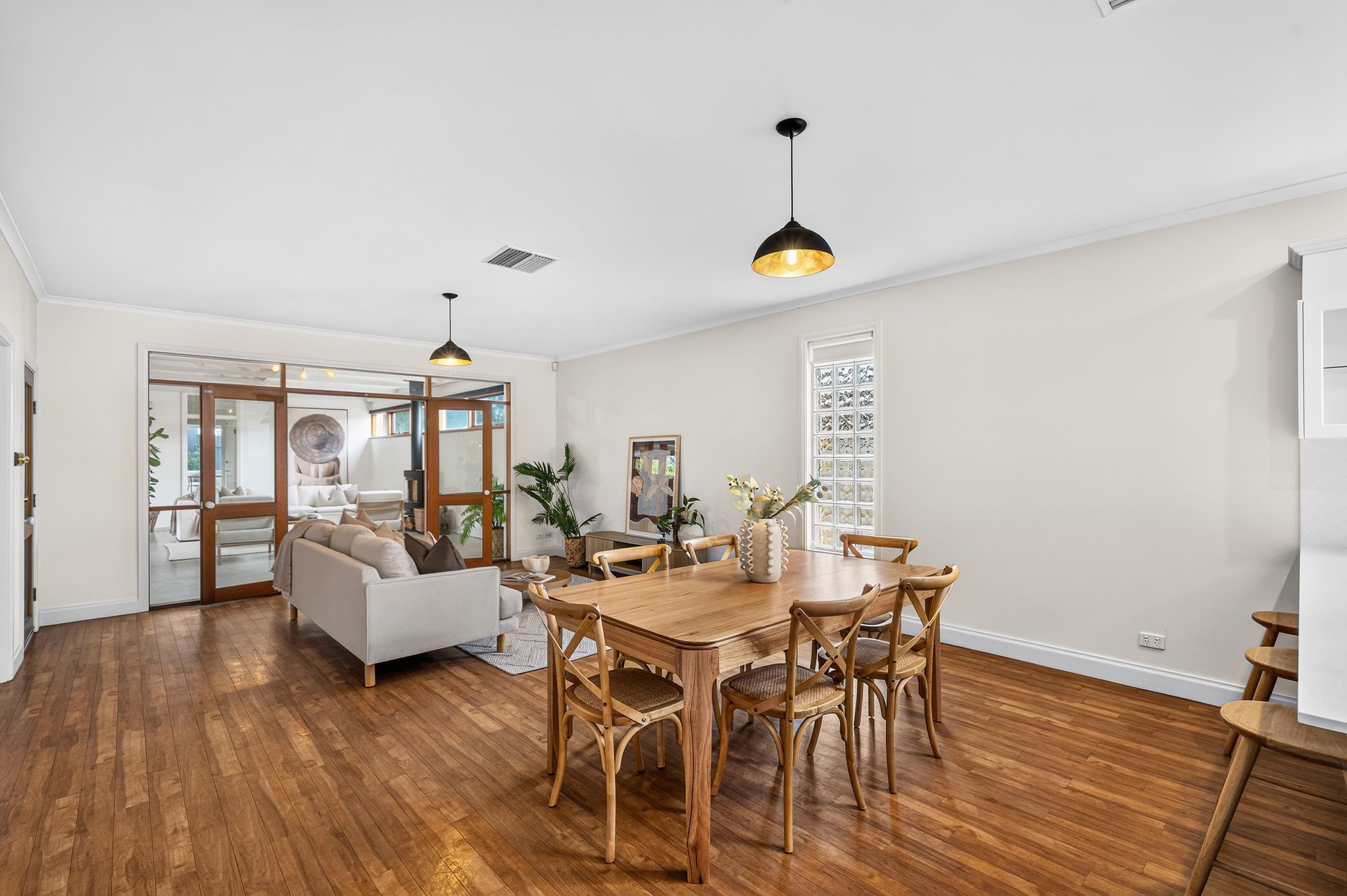 18 Vernon Street — photo 9 of 29
