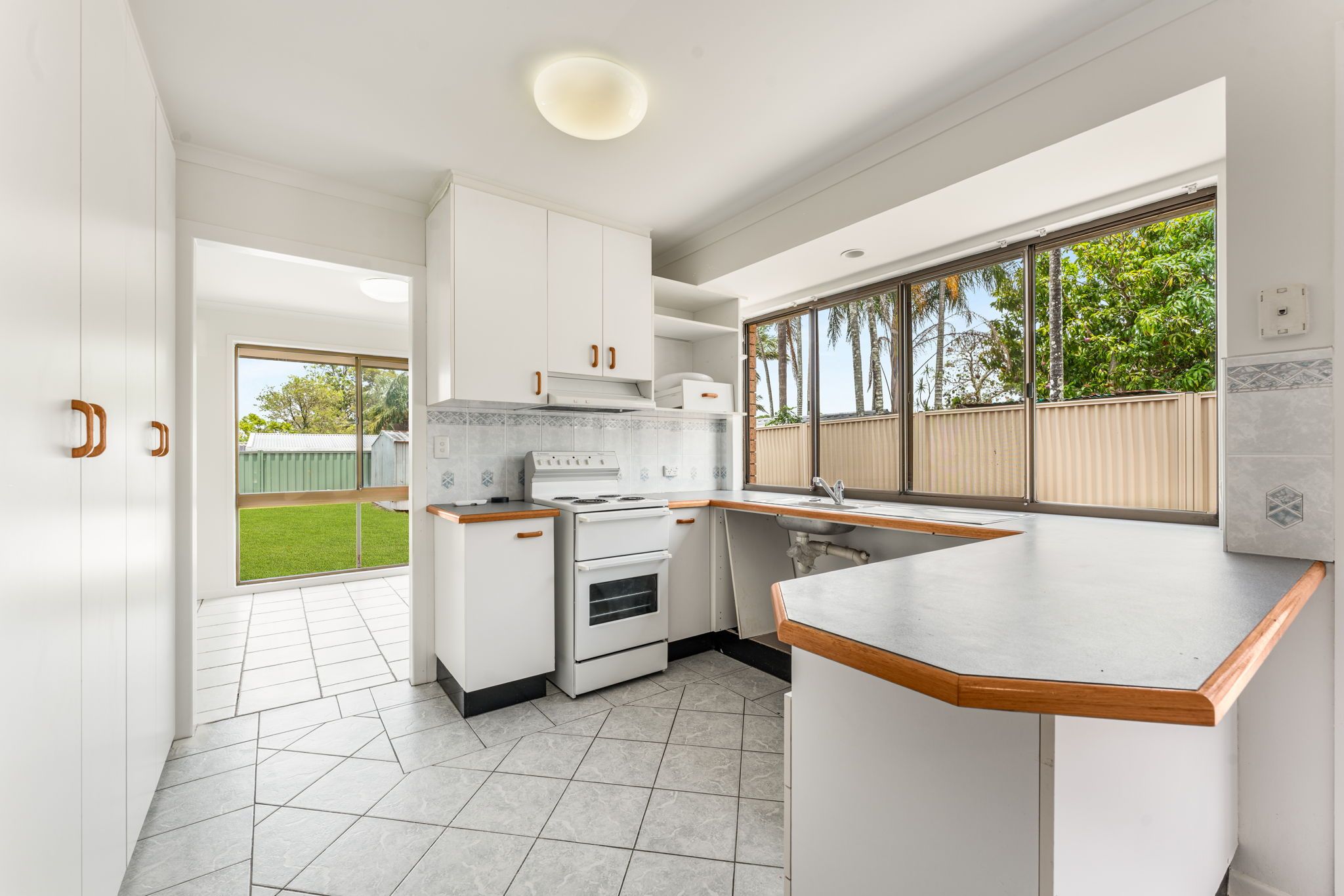 212 Herses Road, Eagleby, QLD 4207