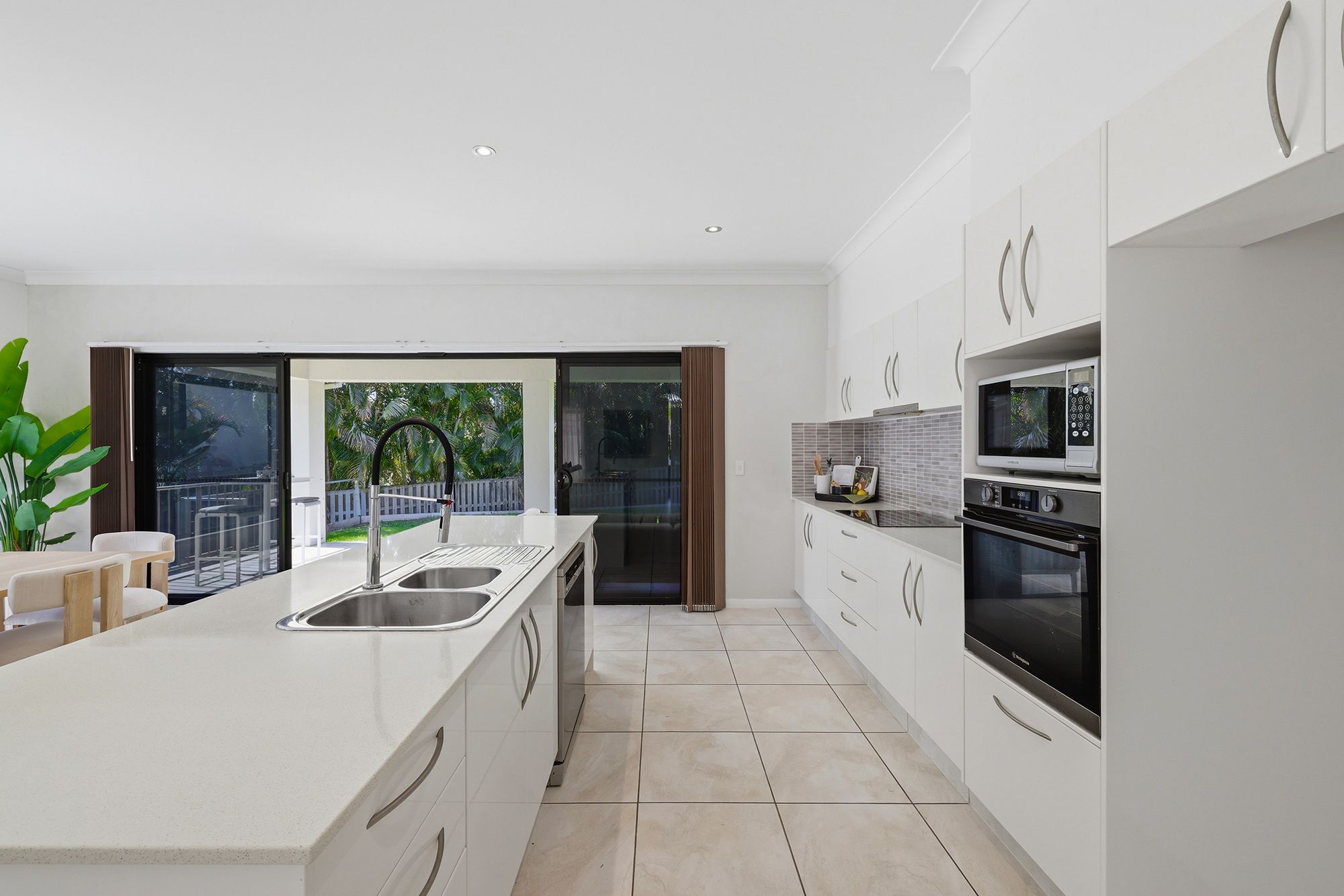 26 Healy Court — photo 3 of 28