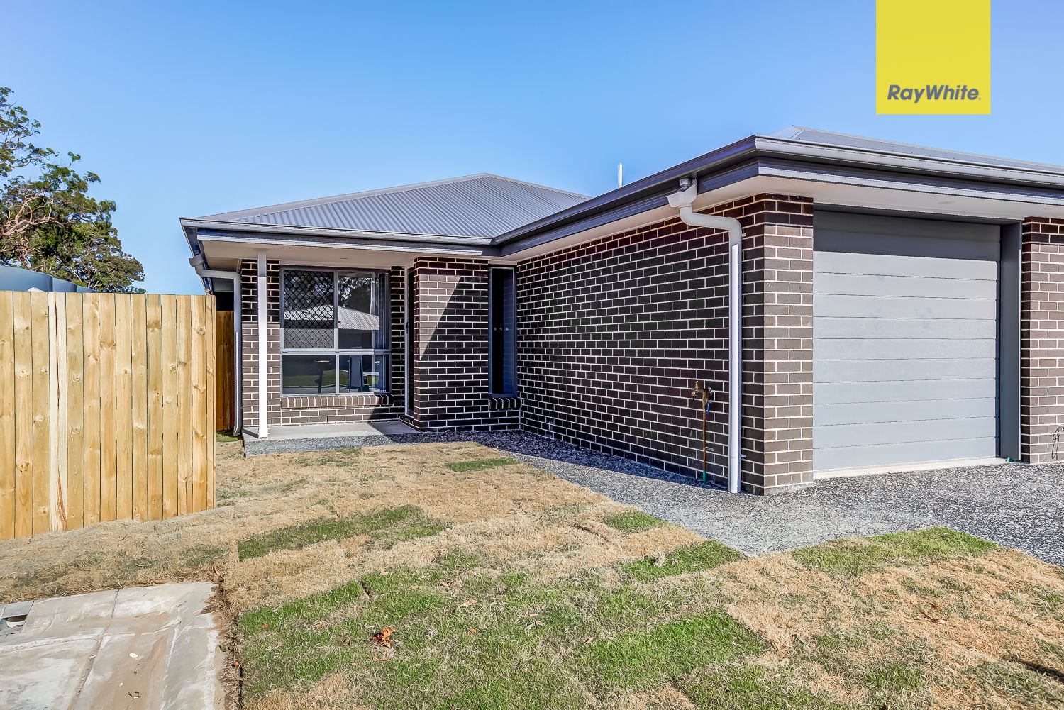 8A/20 Pinelands Street, Loganlea, QLD 4131