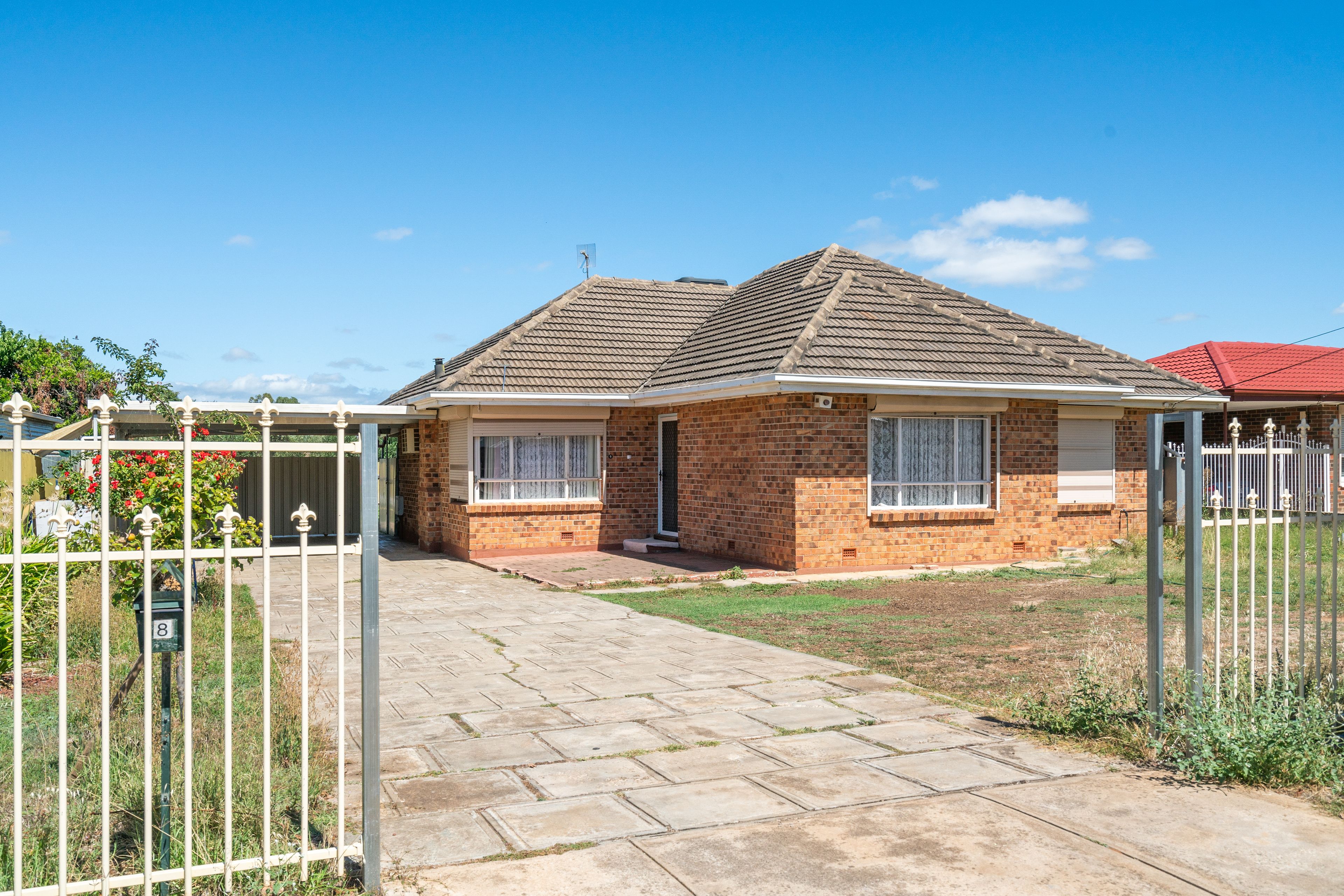 8 Universal Road, Salisbury Downs, SA 5108
