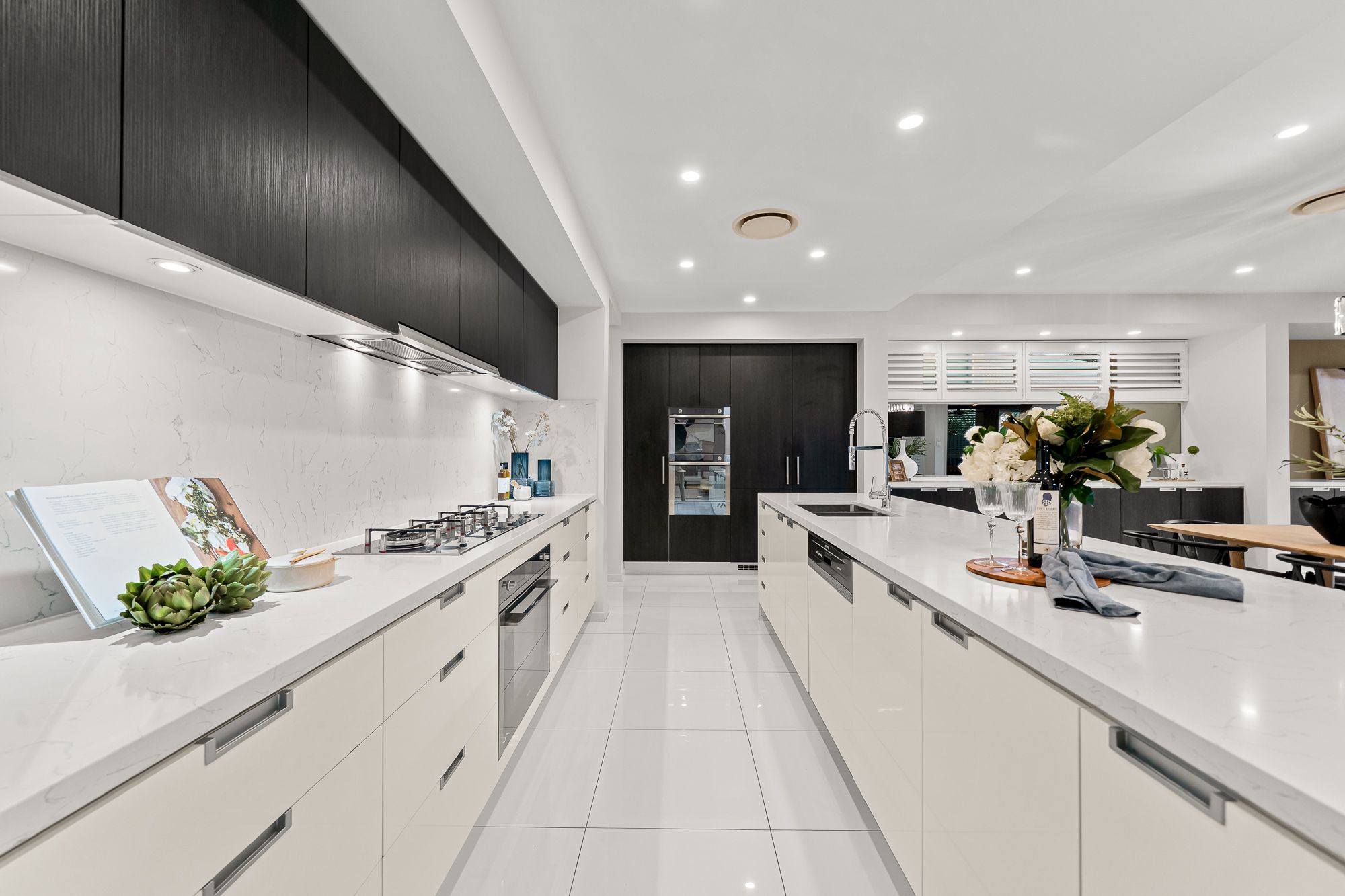 12 Kestrel Street — photo 3 of 30