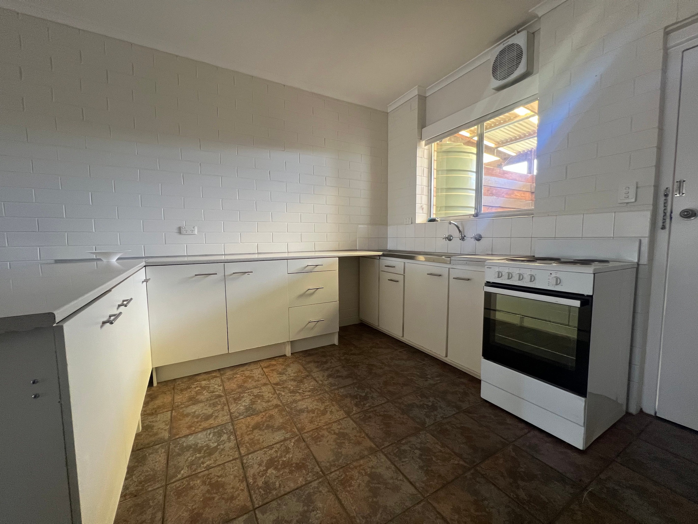 2/18 Anderson Terrace, Glossop, SA 5344
