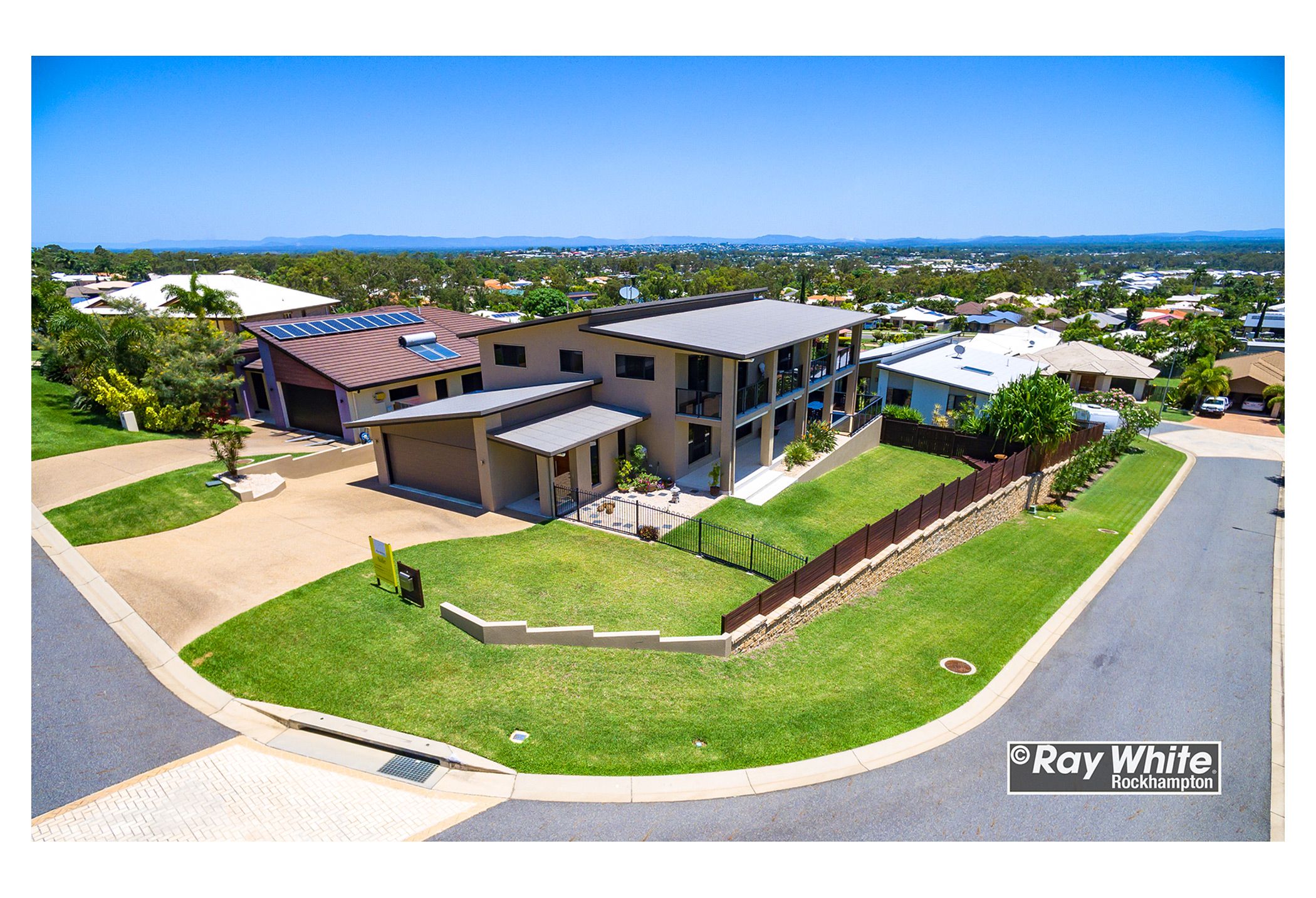2 Kenmare Court, Norman Gardens QLD 4701