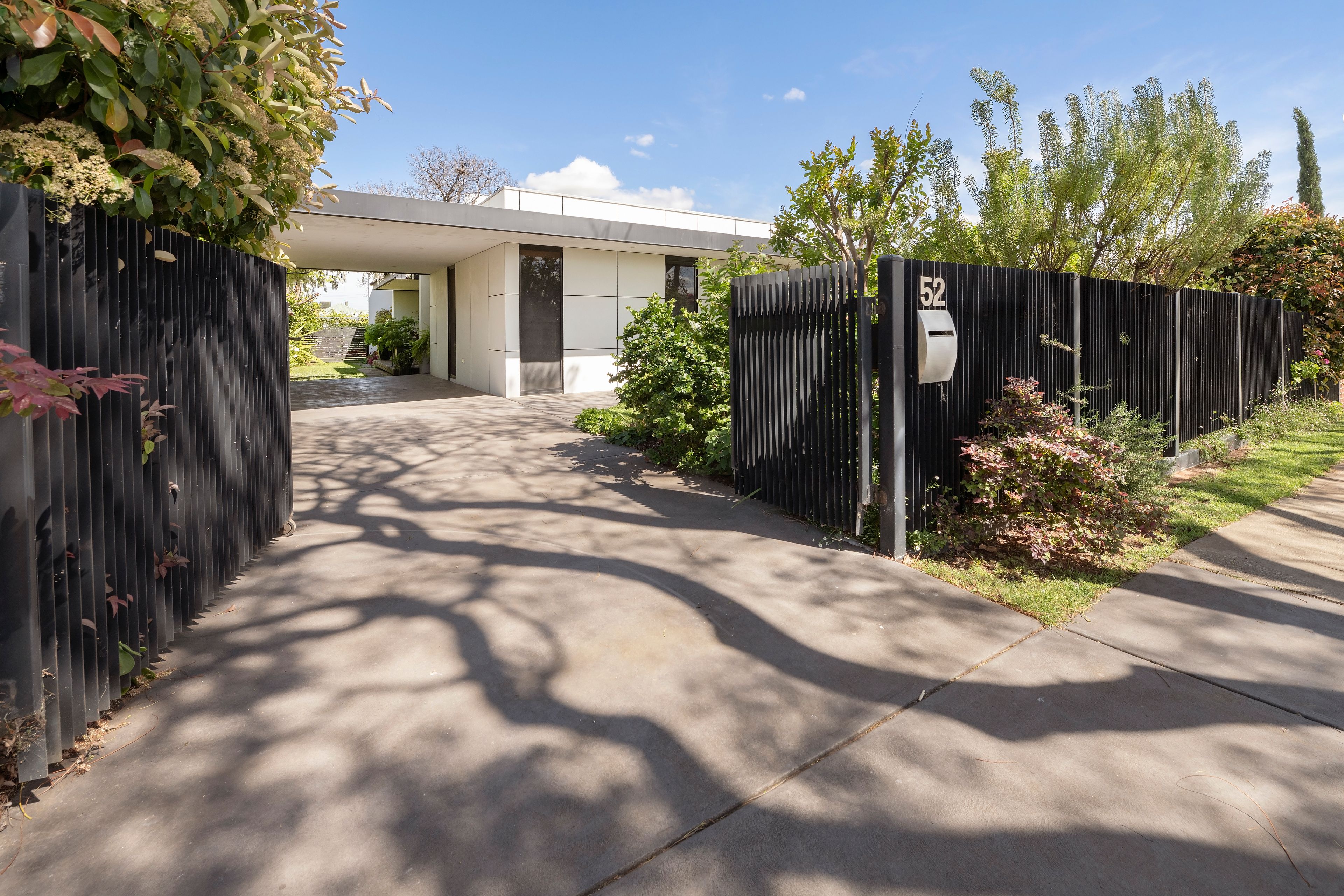 52 High Street — photo from Ray White Swan Hill