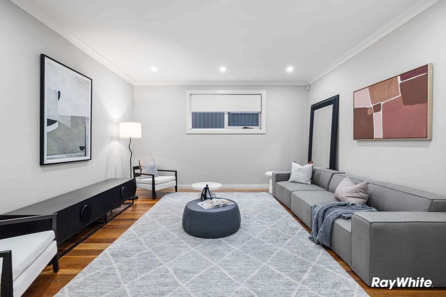 16 Dunbar Street — photo 12 of 14