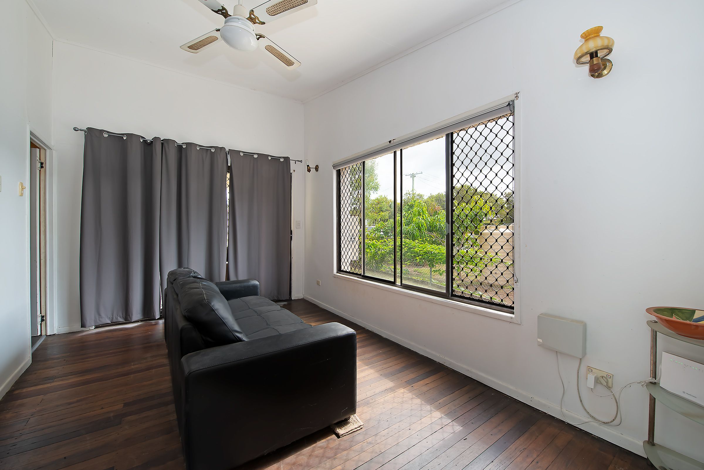 18 The Crescent, Kallangur, QLD 4503