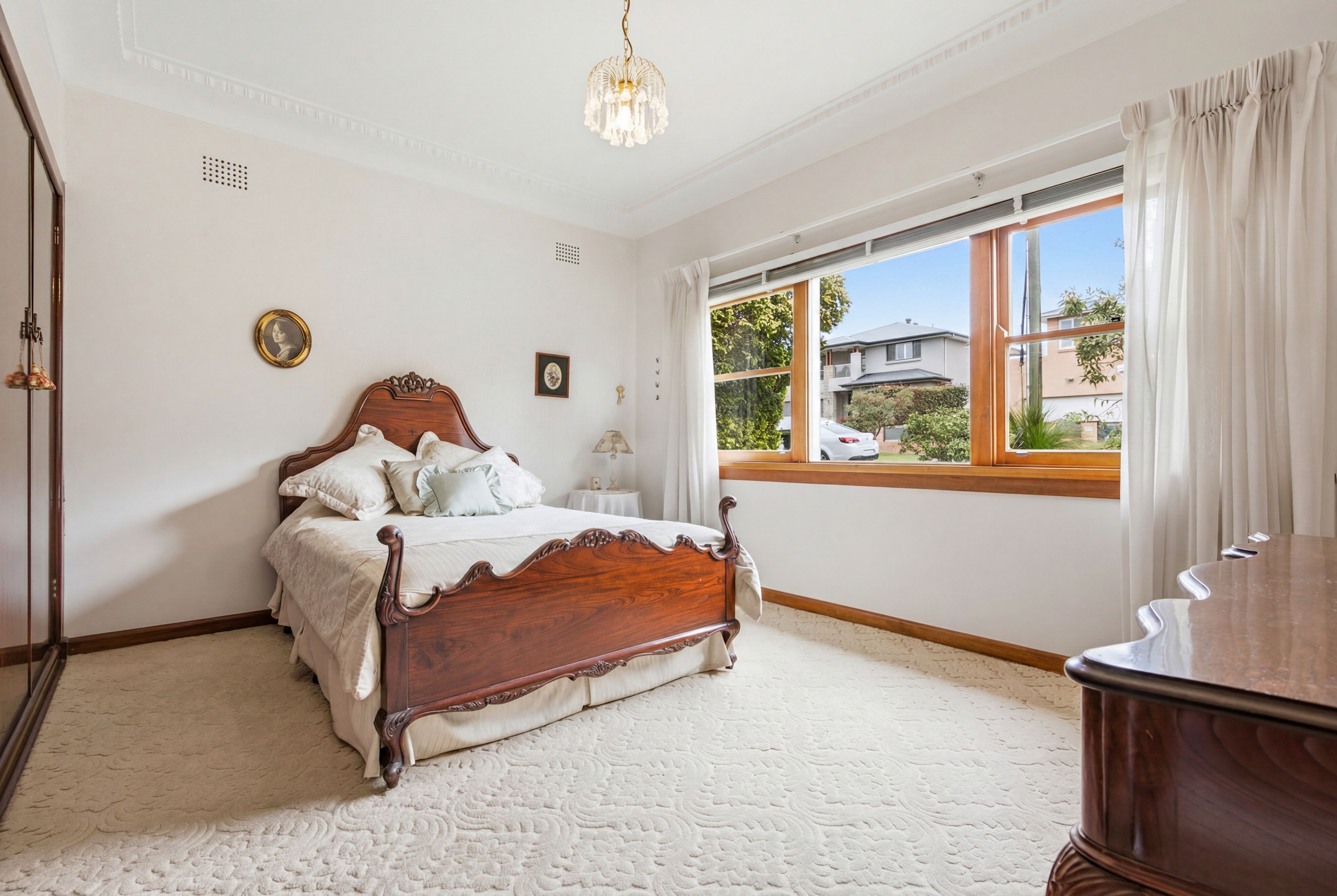 17 Donald Street — photo 9 of 13