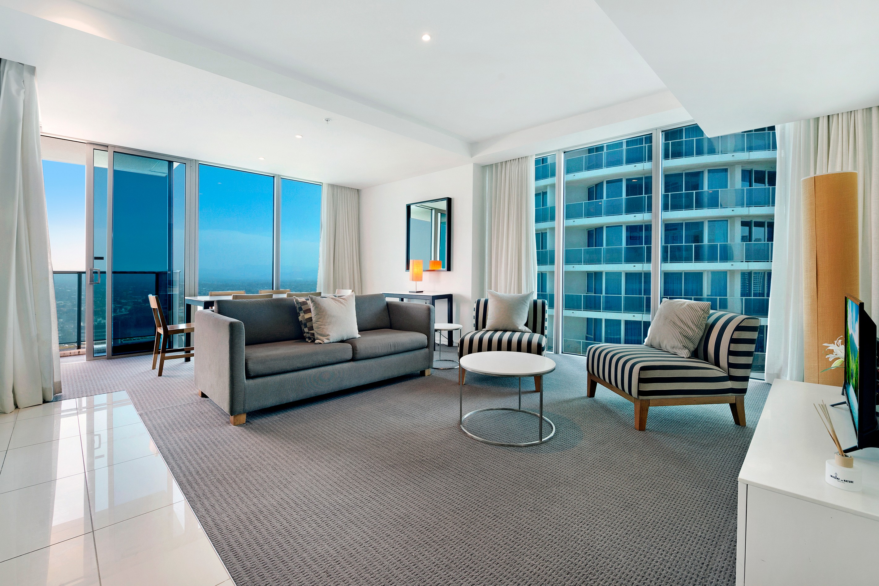 22206/6 Orchid Avenue "Hilton", Surfers Paradise, QLD 4217