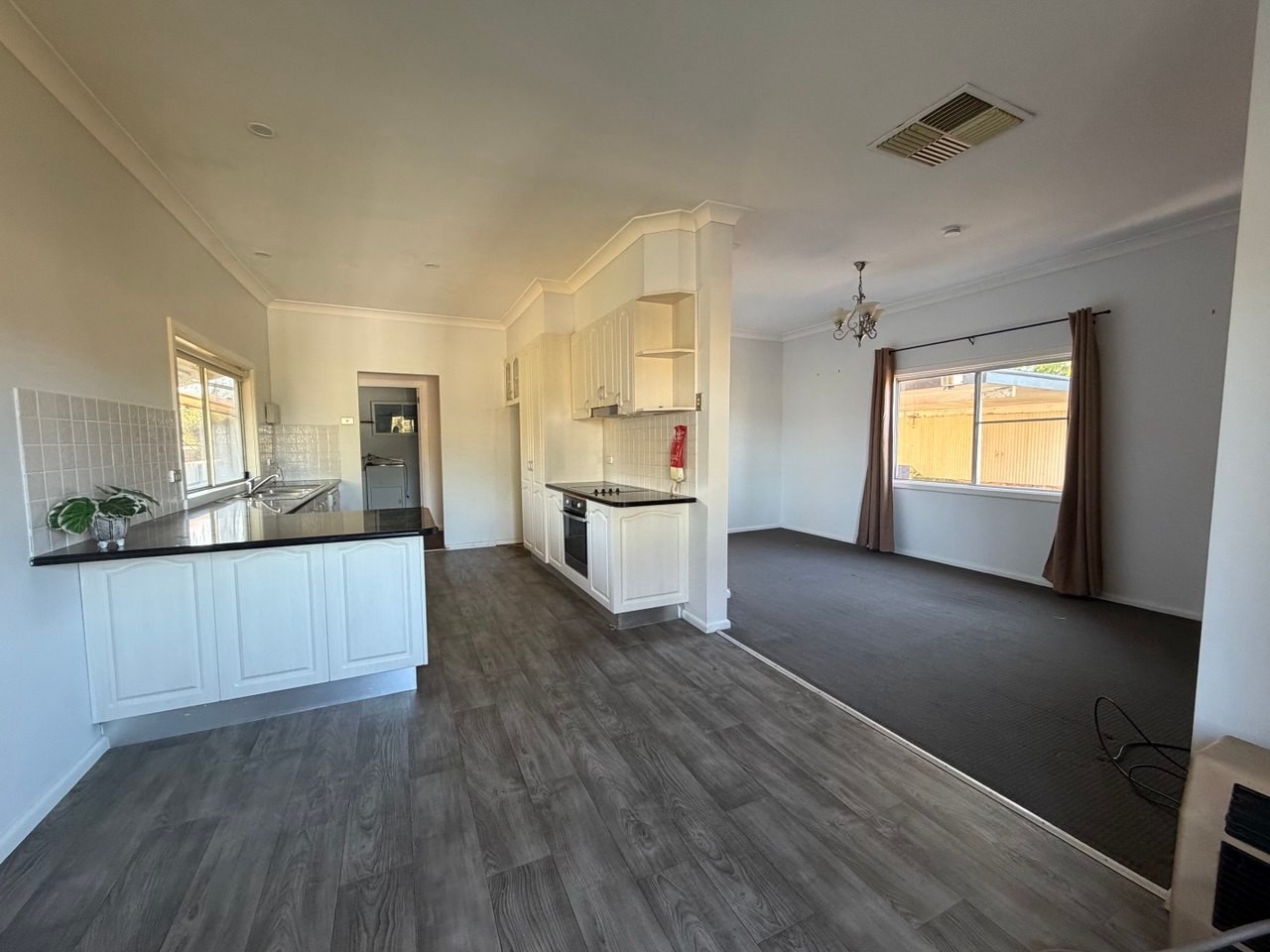 26 Grenfell Street, Parkes, NSW 2870