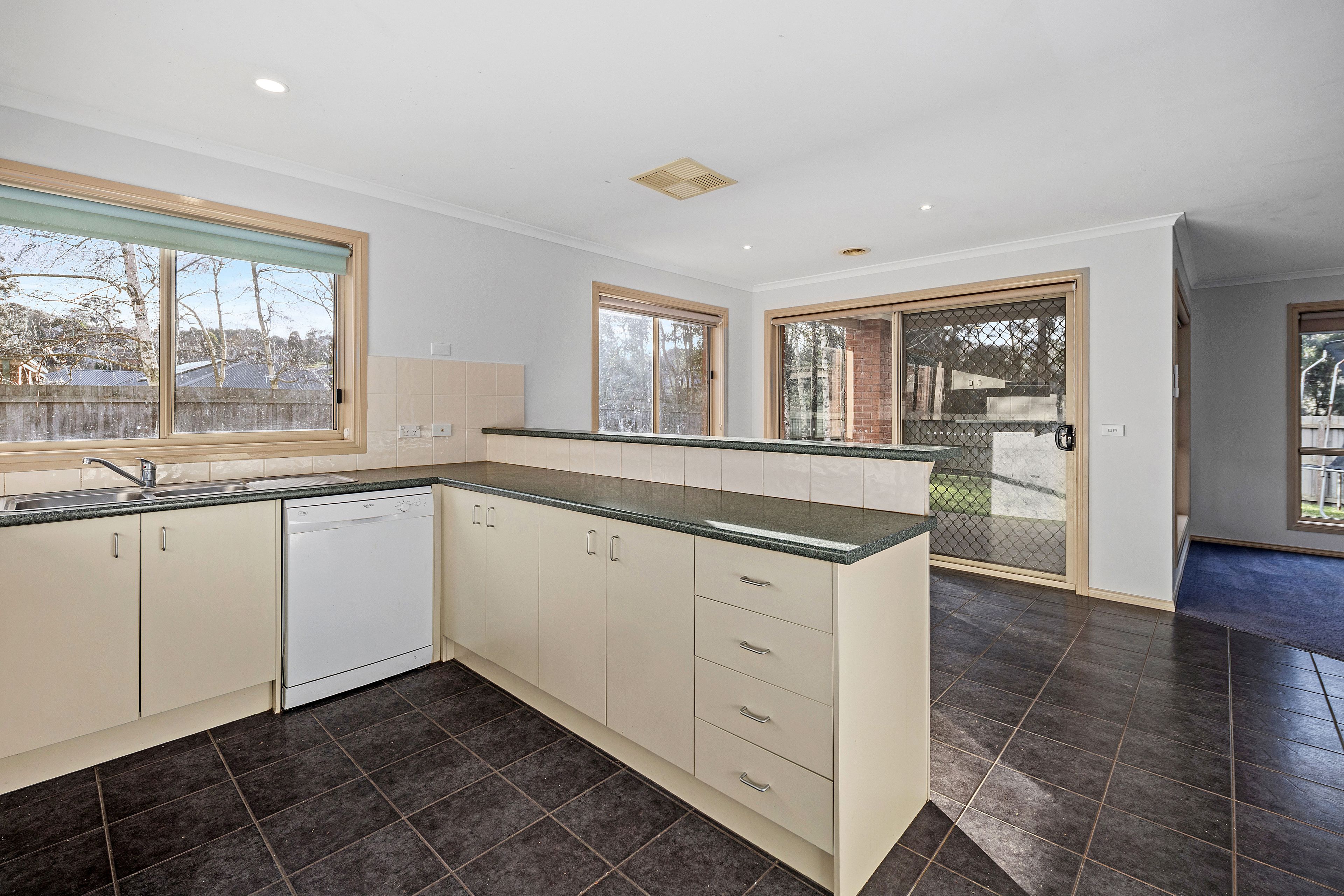 29 Orchard Court — photo 6 of 25