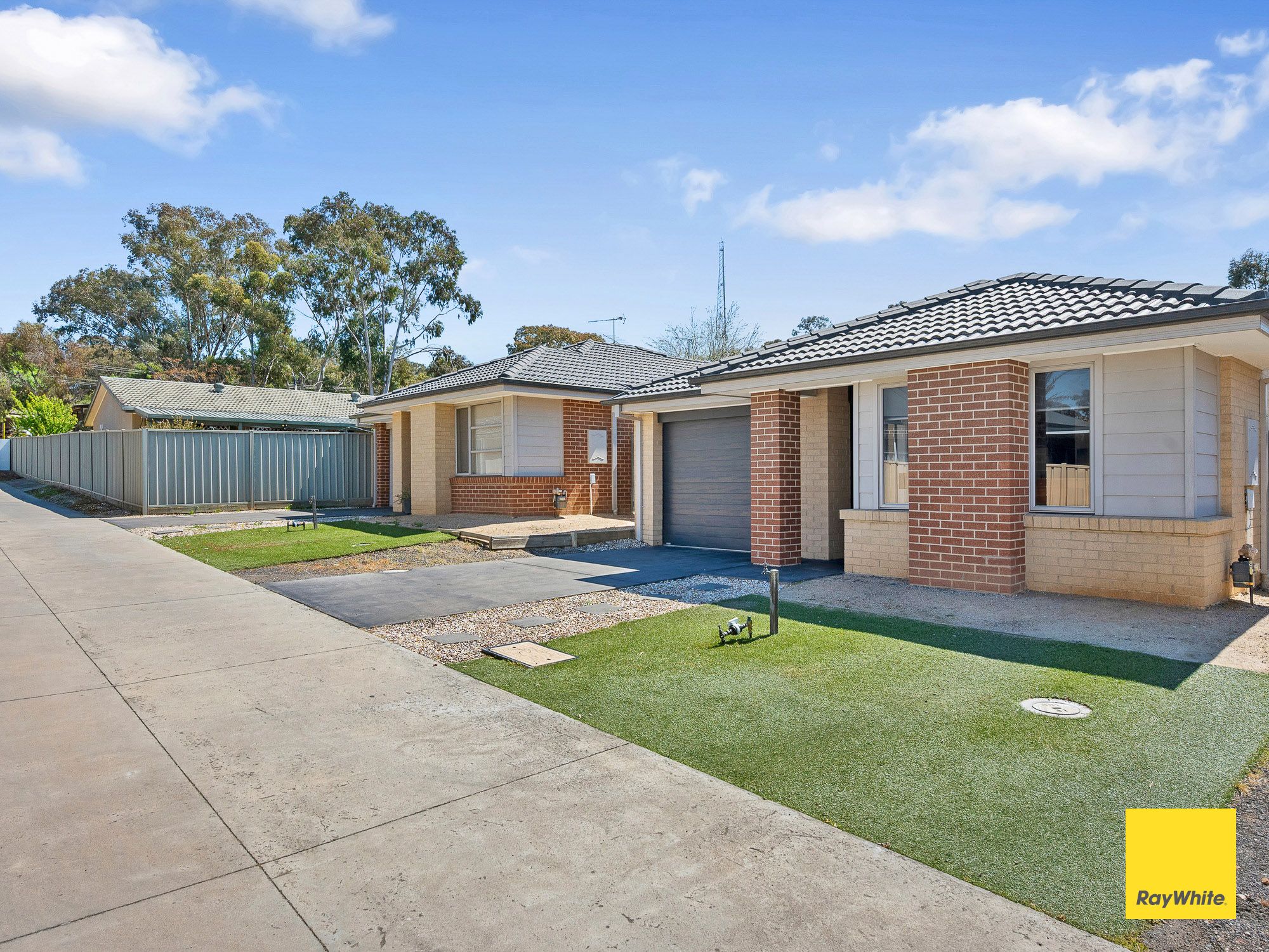 2/20A Emmett Street, Golden Square, VIC 3555