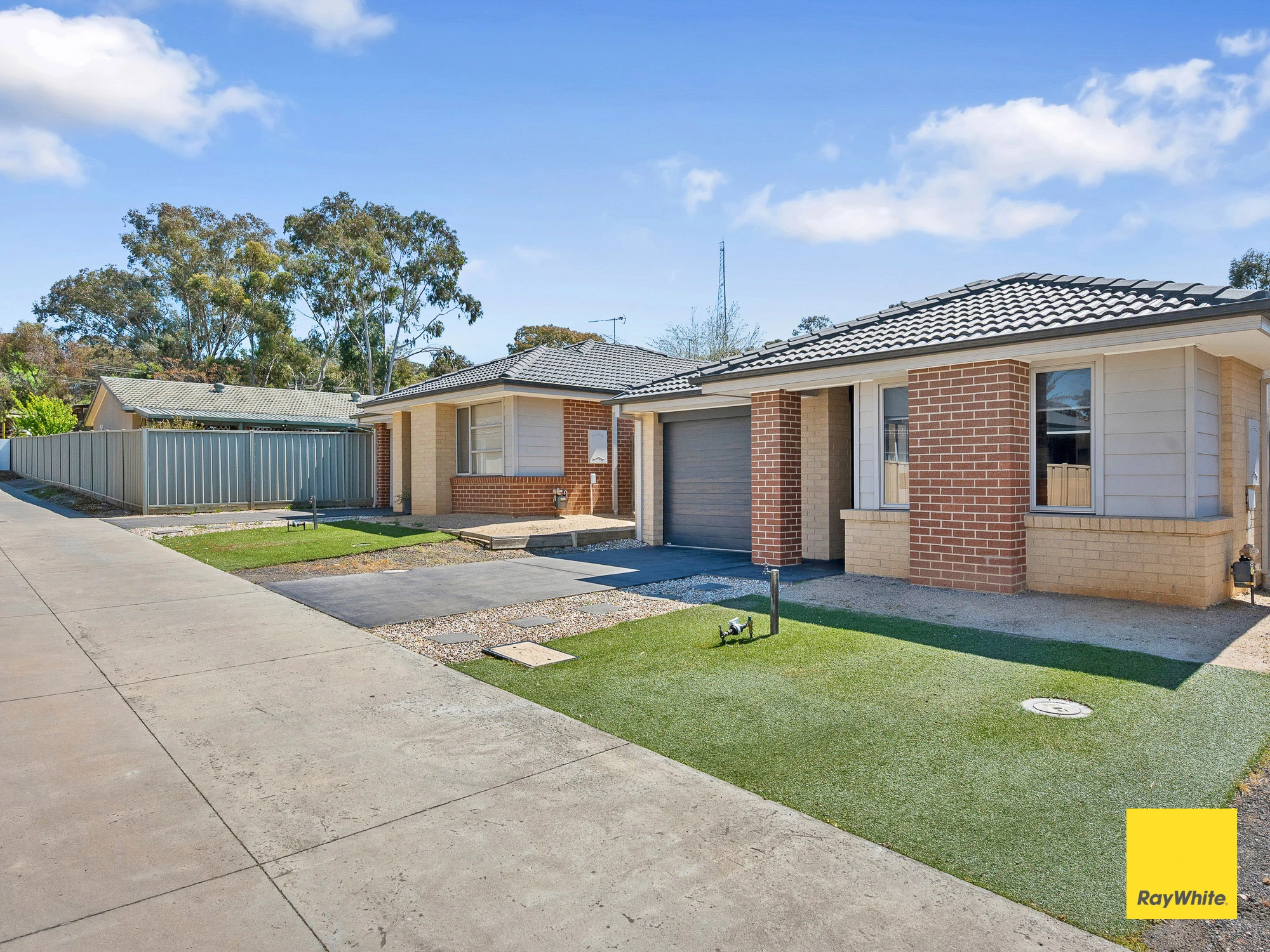 2/20A Emmett Street, Golden Square, VIC 3555