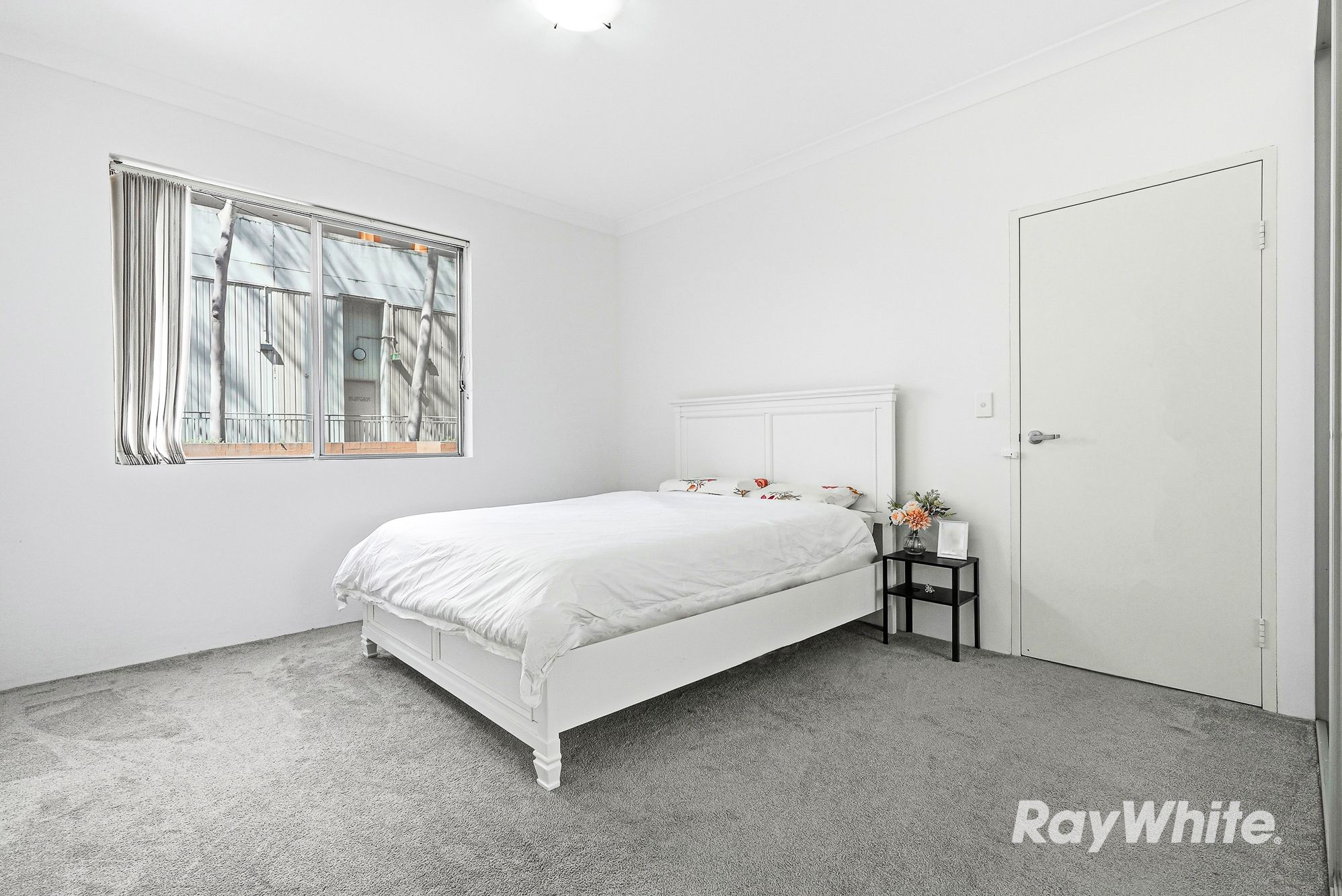 37/35-37 Darcy Road — photo 10 of 23