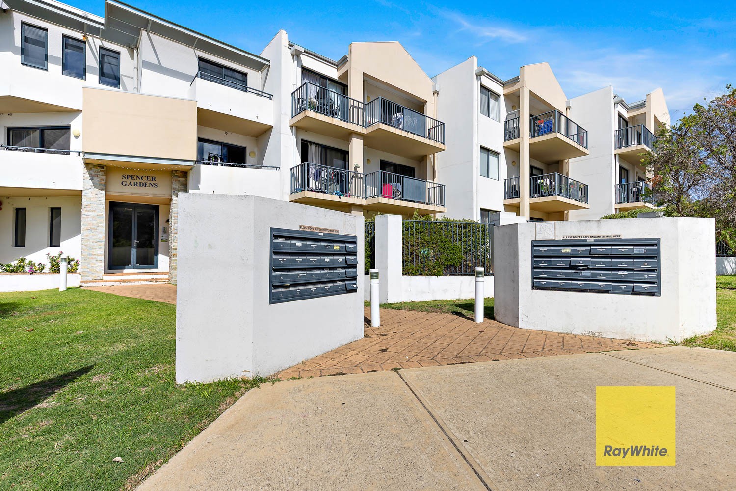 13/17 Southdown Place, Thornlie, WA 6108