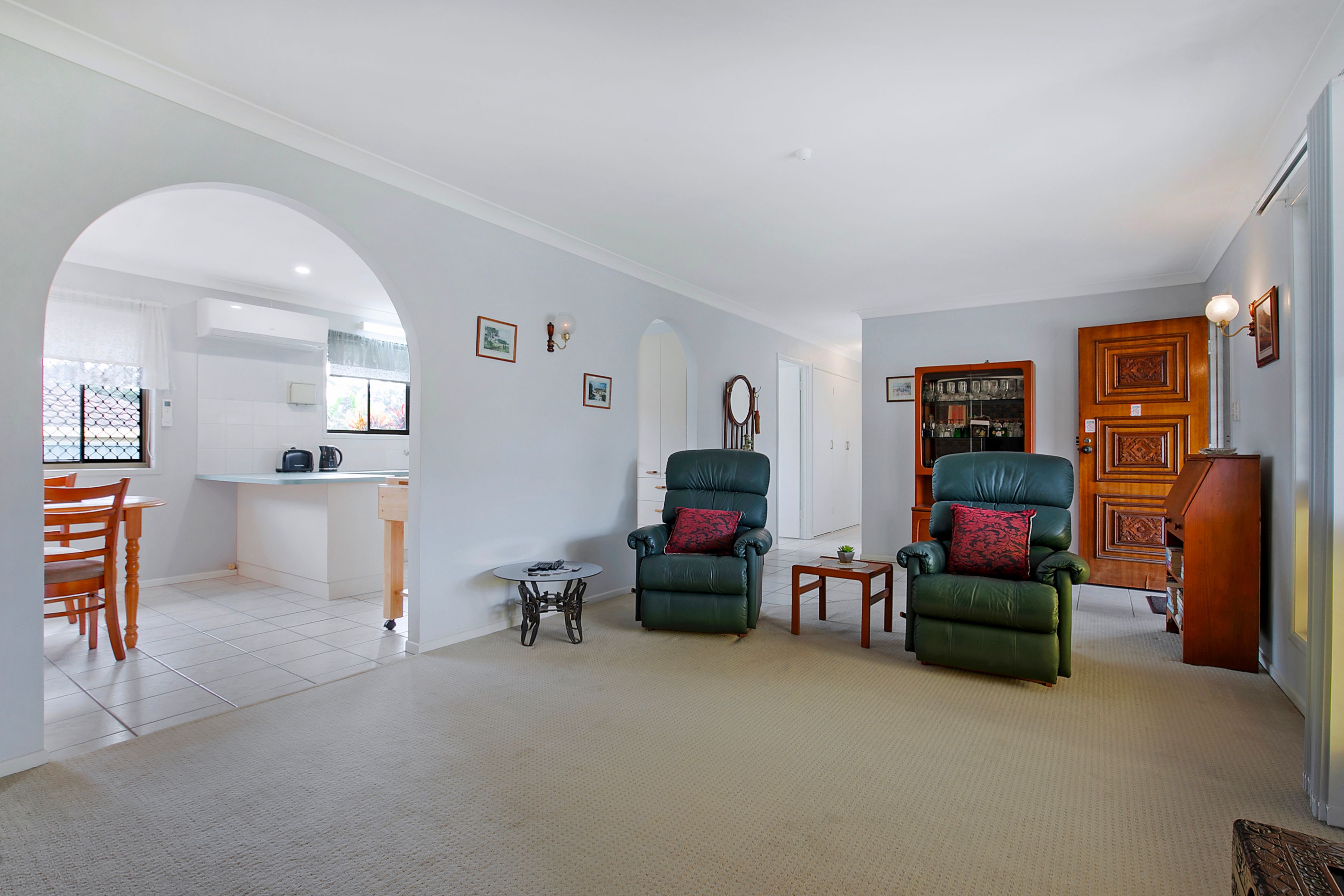 1 Kinross Street — photo 3 of 25
