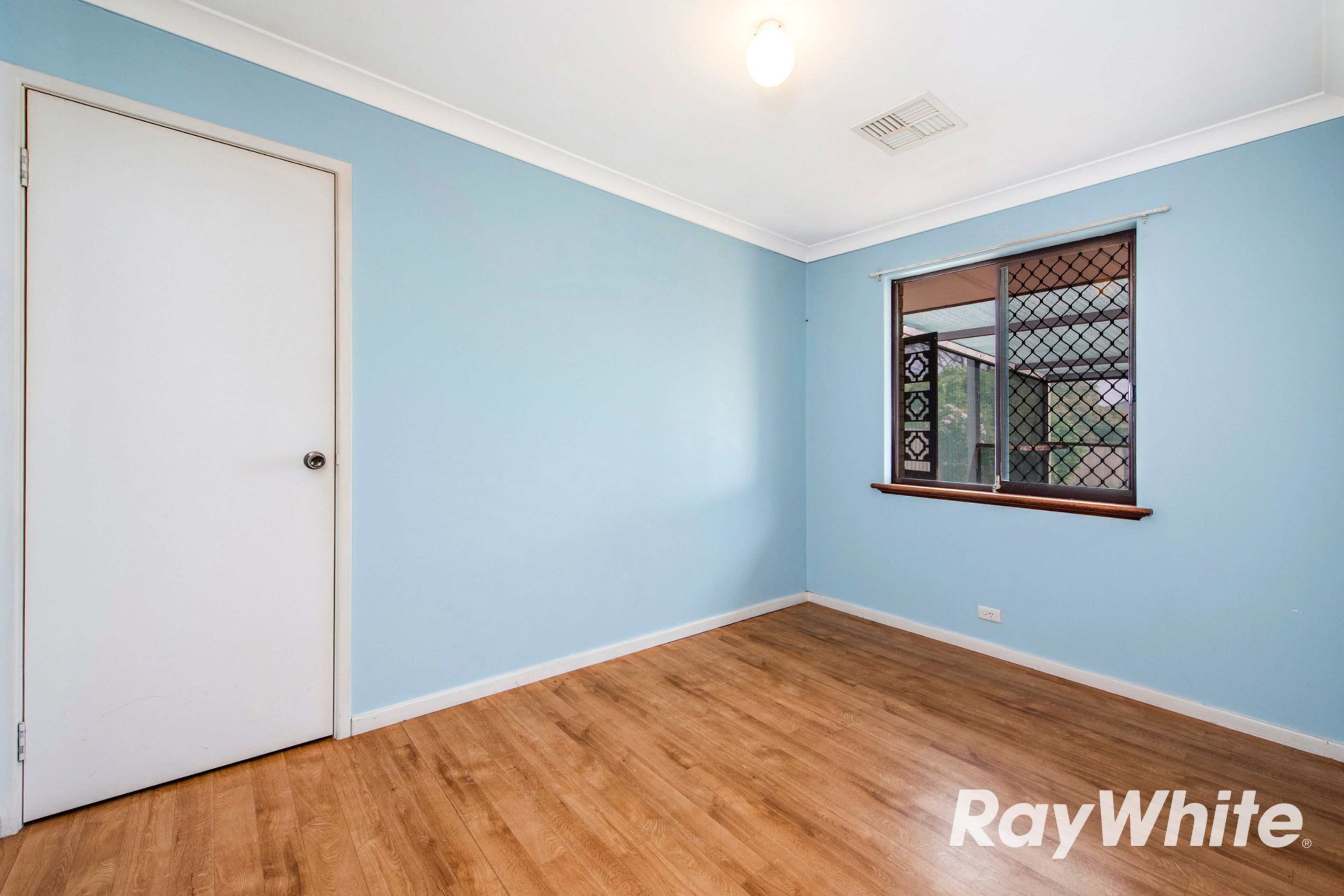 6 Humphrey Street — photo 9 of 17