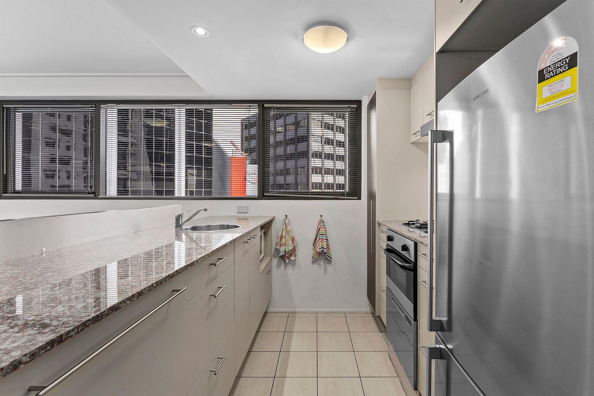 86/420 QUEEN Street — photo 6 of 20