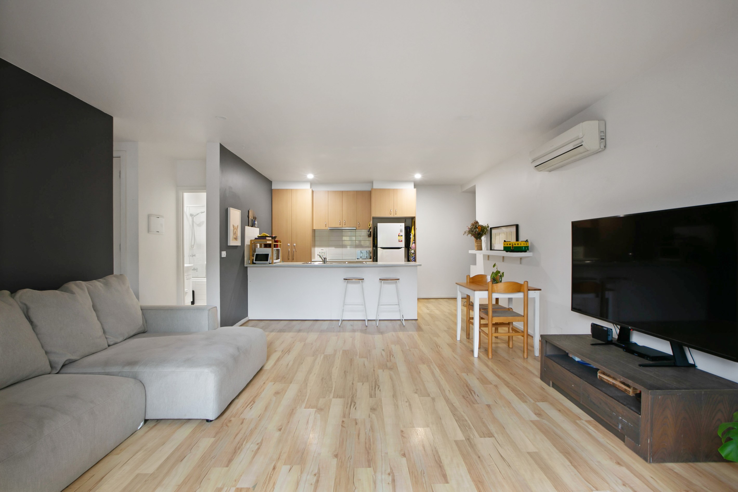 2/1A Wilkinson Street, Reservoir, VIC 3073