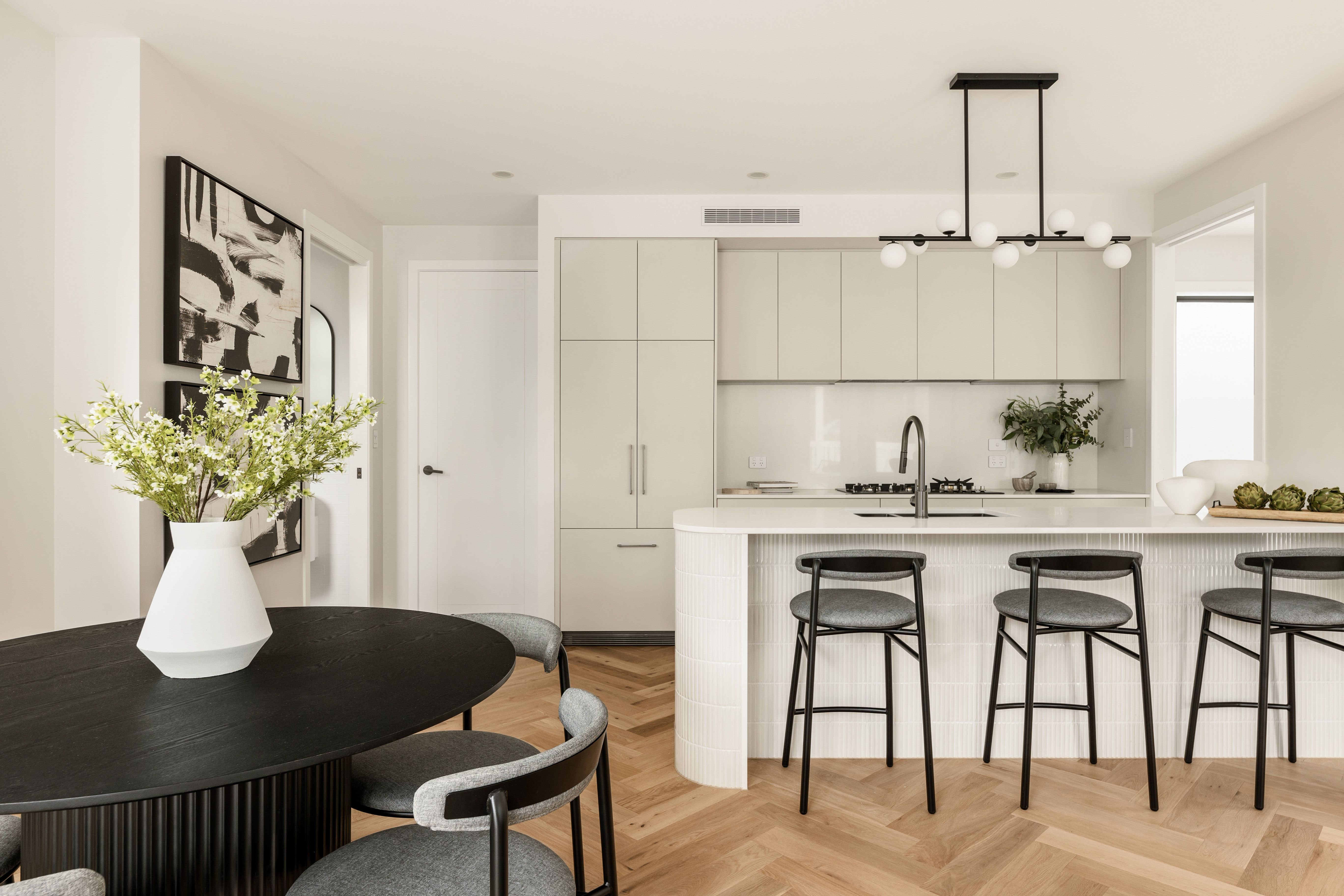 1/196198 Bonney Avenue, Clayfield, QLD 4011 Townhouse for Sale Ray