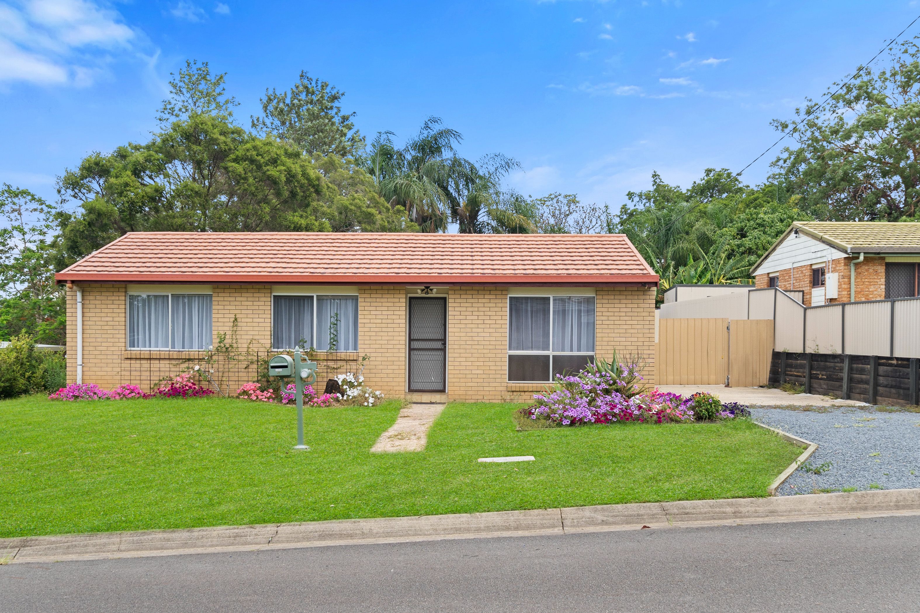 10 Gurley Street, Eagleby, QLD 4207