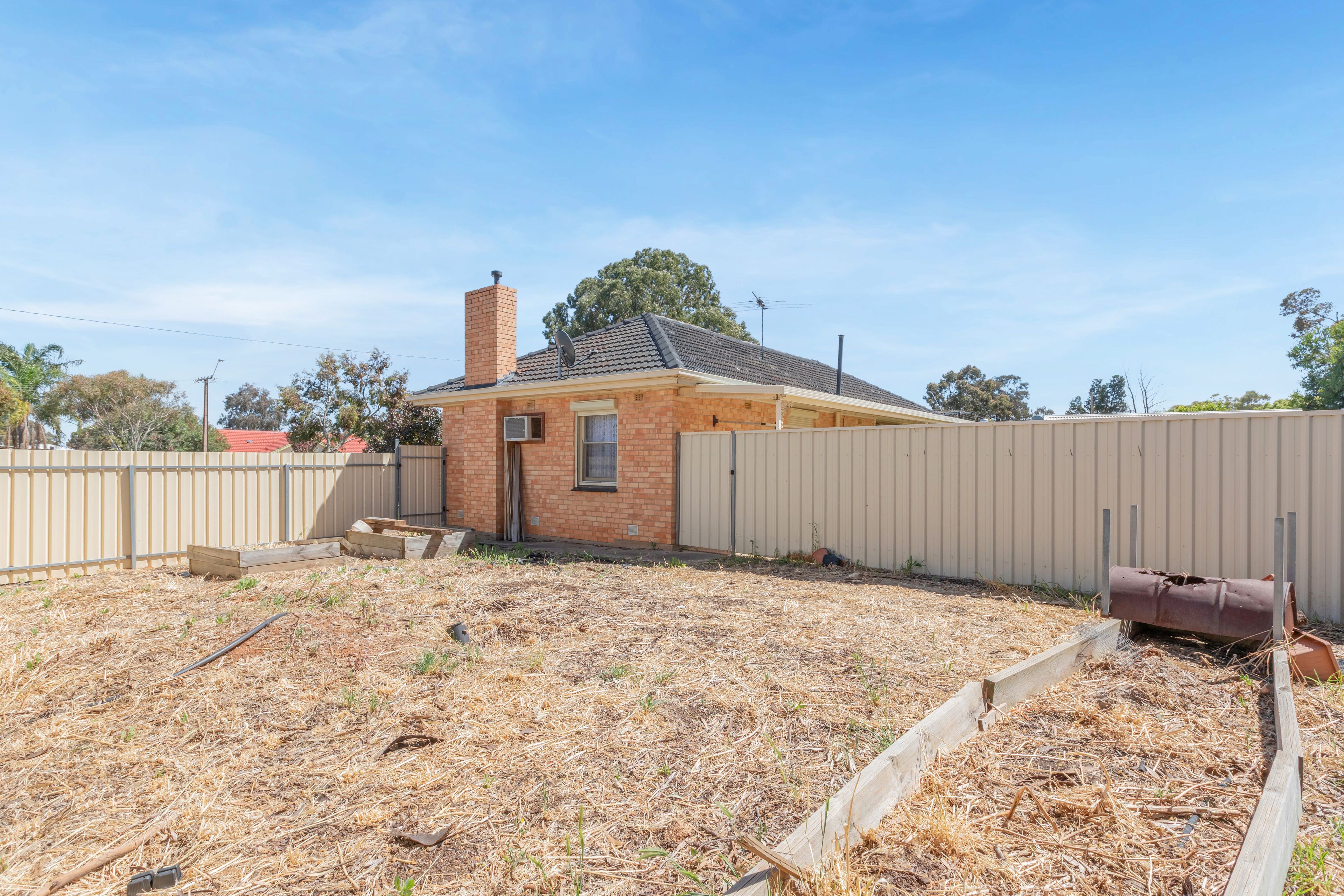 54 Peachey Road — photo 27 of 28
