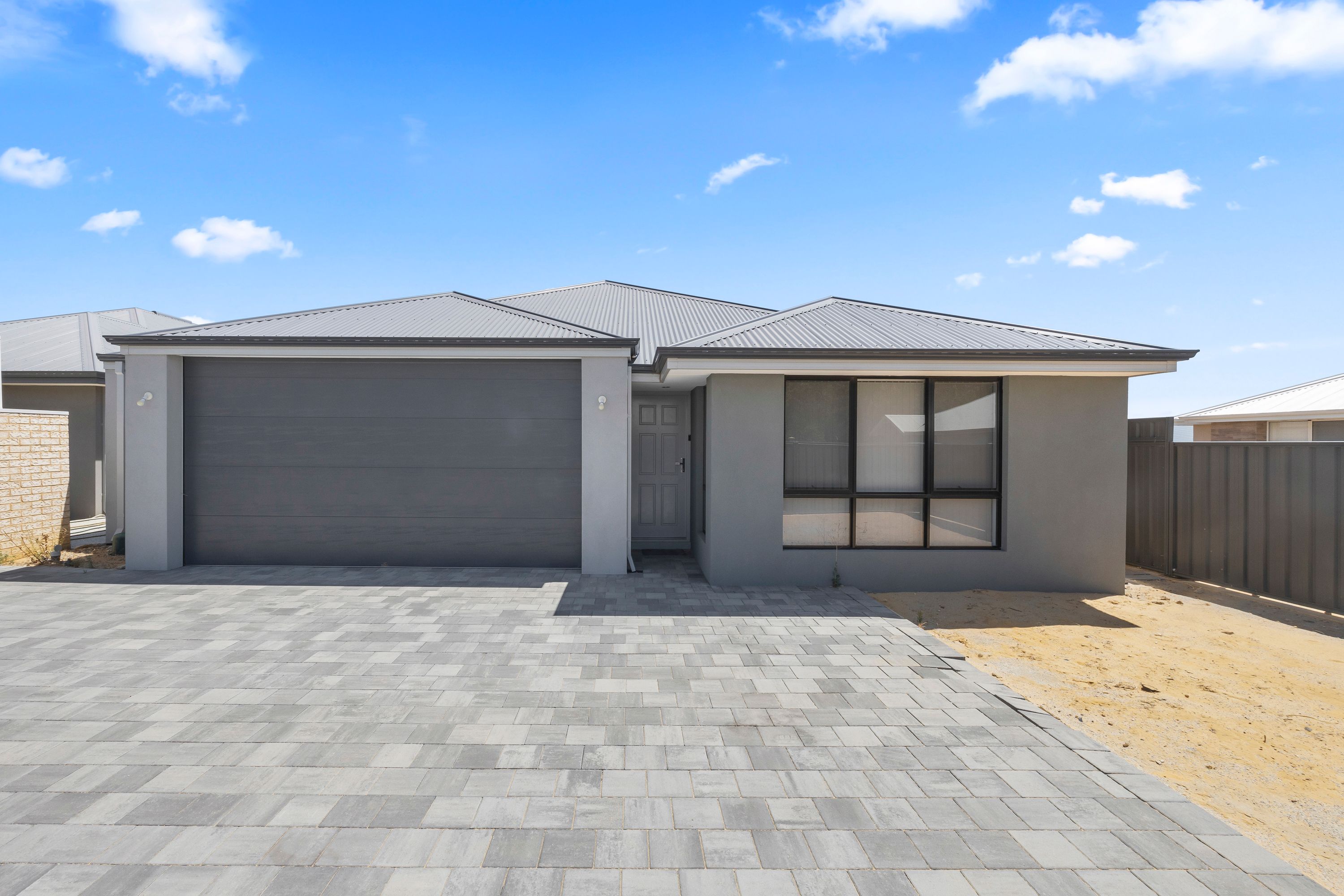 338 Holmes Road, Forrestfield WA 6058