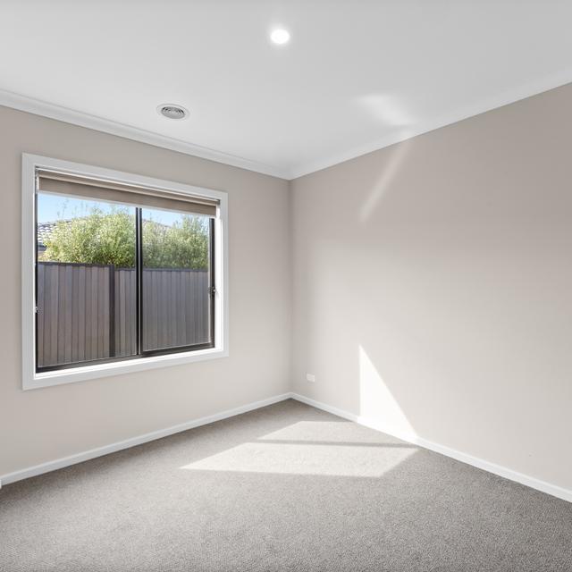 8 Conebush Street, Kalkallo, VIC 3064 - House for Rent - Ray White Wollert
