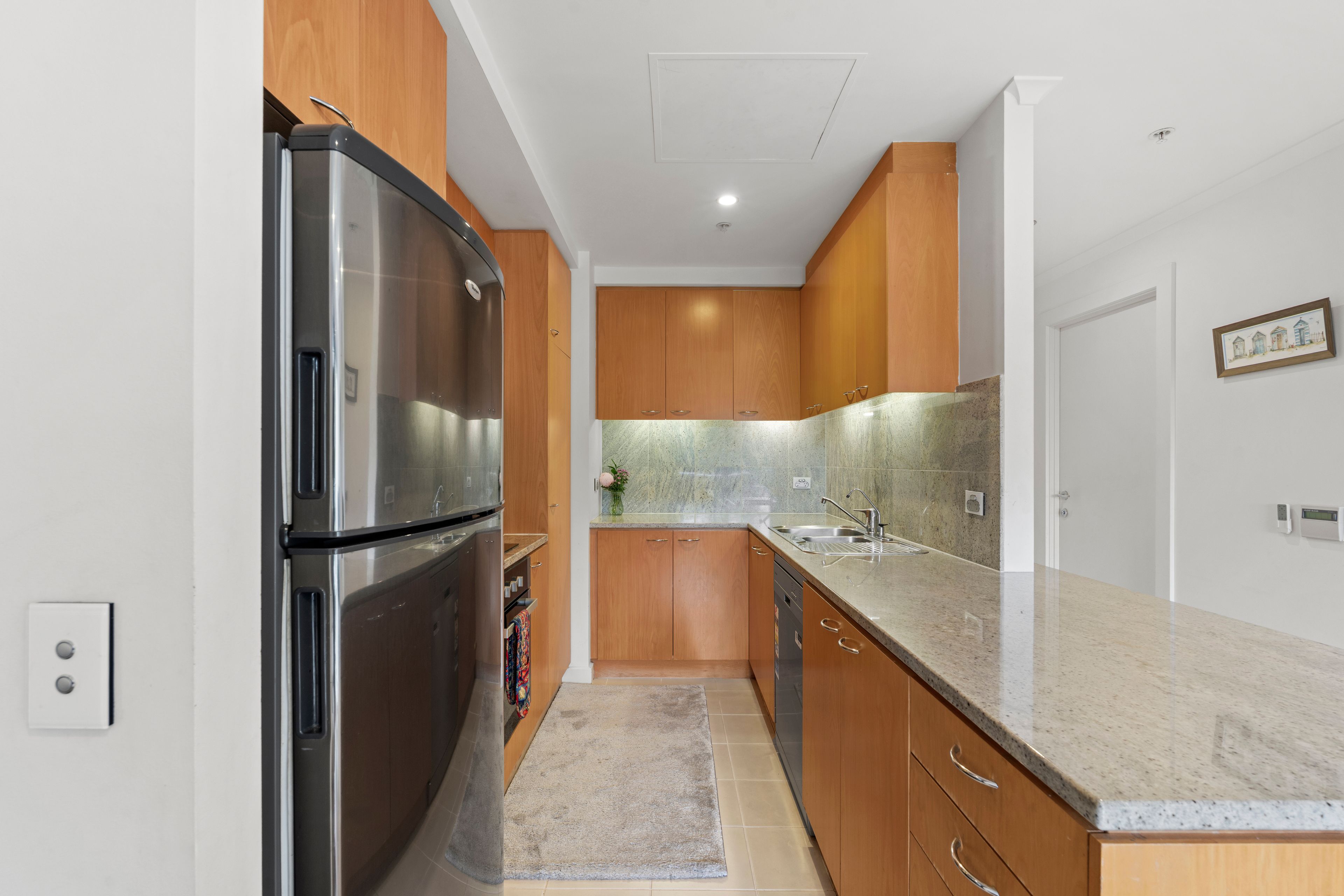 40/1 Chappell Drive — photo 9 of 20
