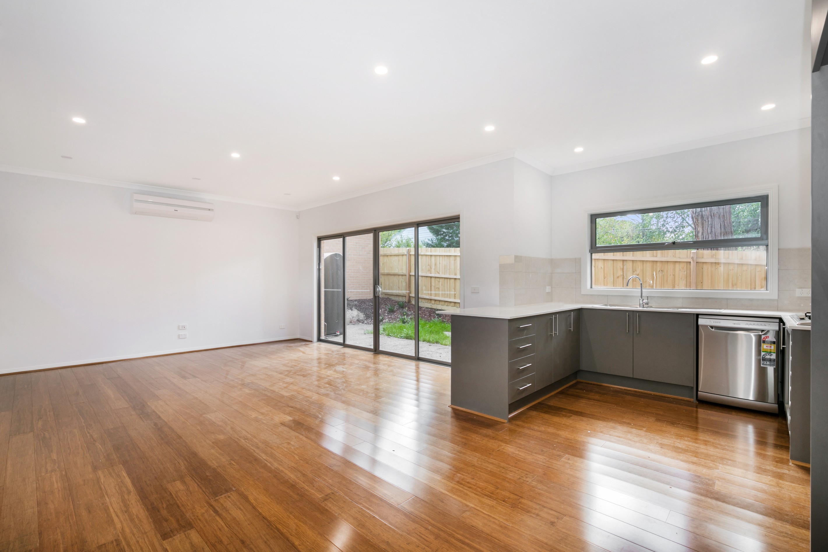 2/62 Gertonia Avenue, Boronia, VIC 3155
