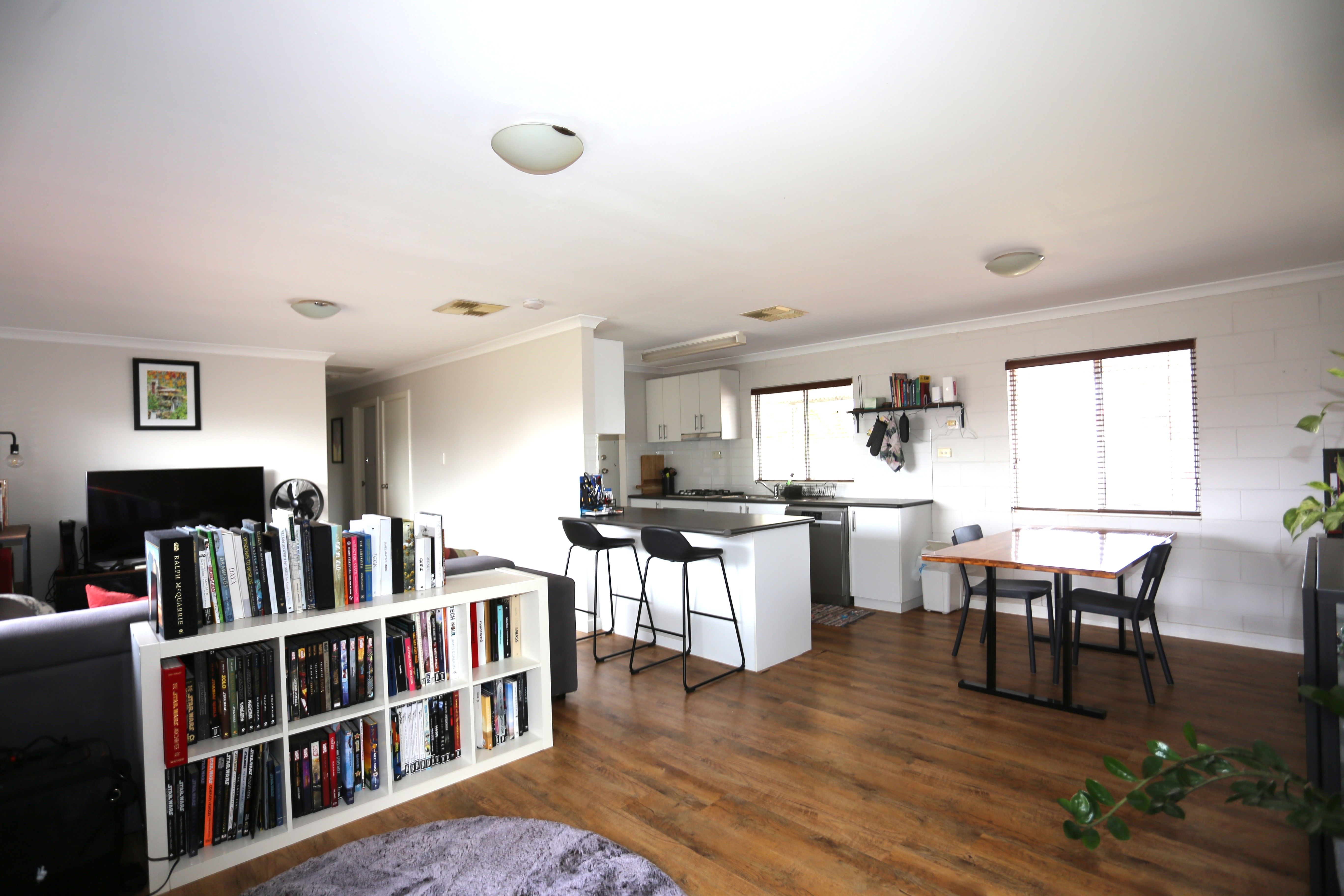 19 Sturt Pea Crescent — photo 3 of 15
