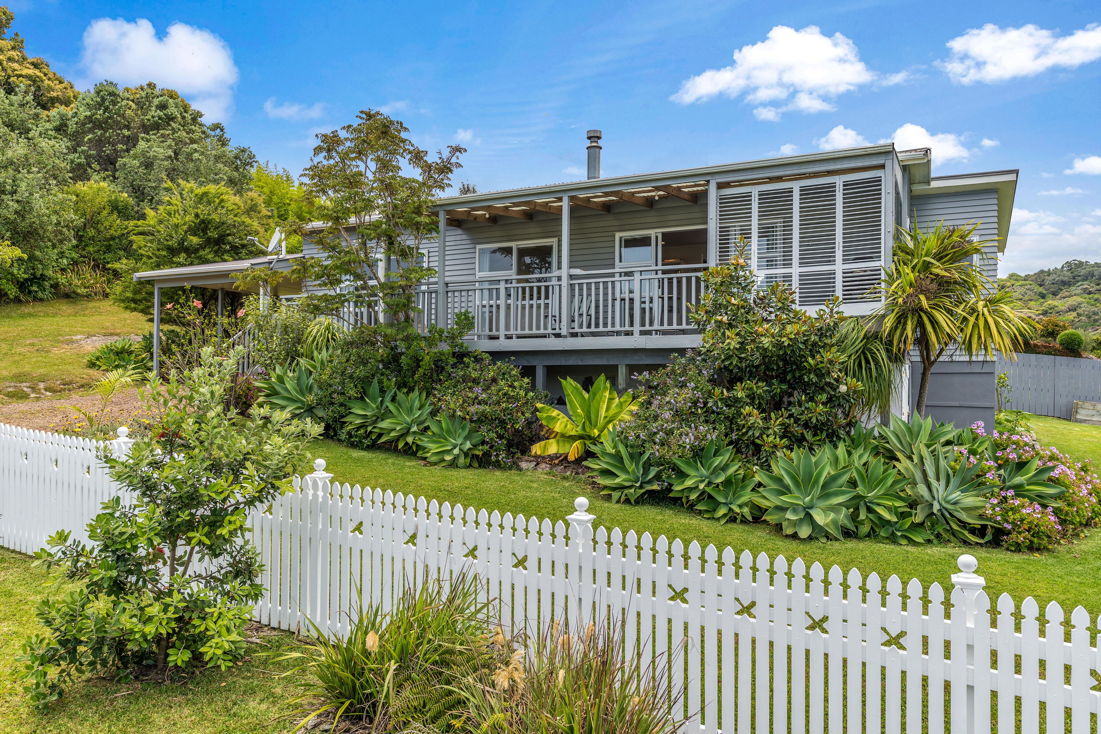 12 Marine View Road, Onetangi, Waiheke Island