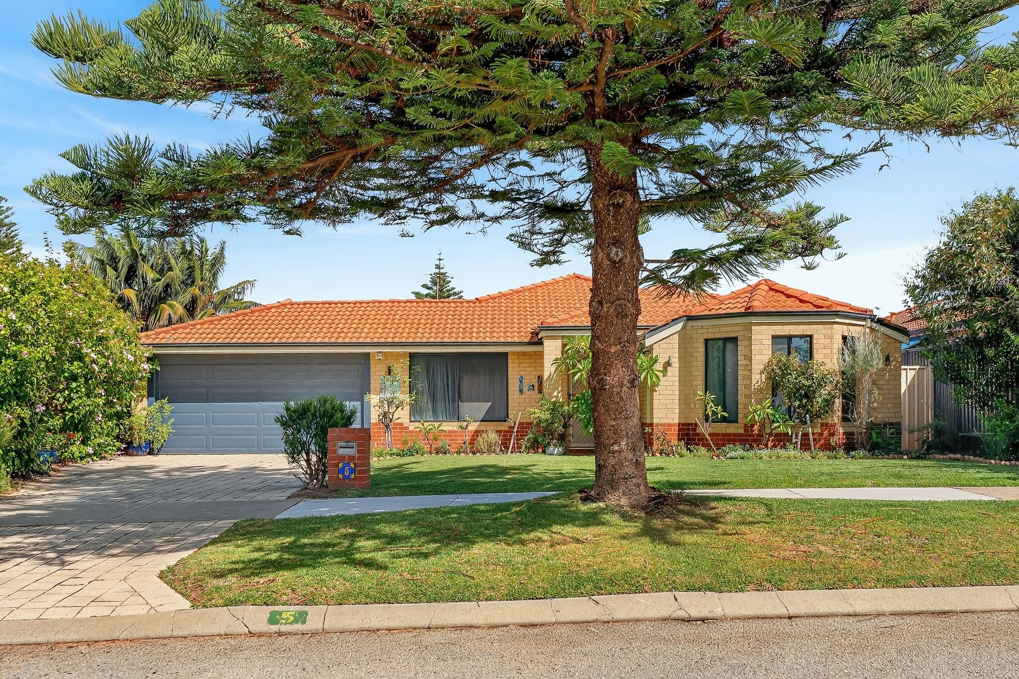 5 Capella Pass, Warnbro, WA 6169