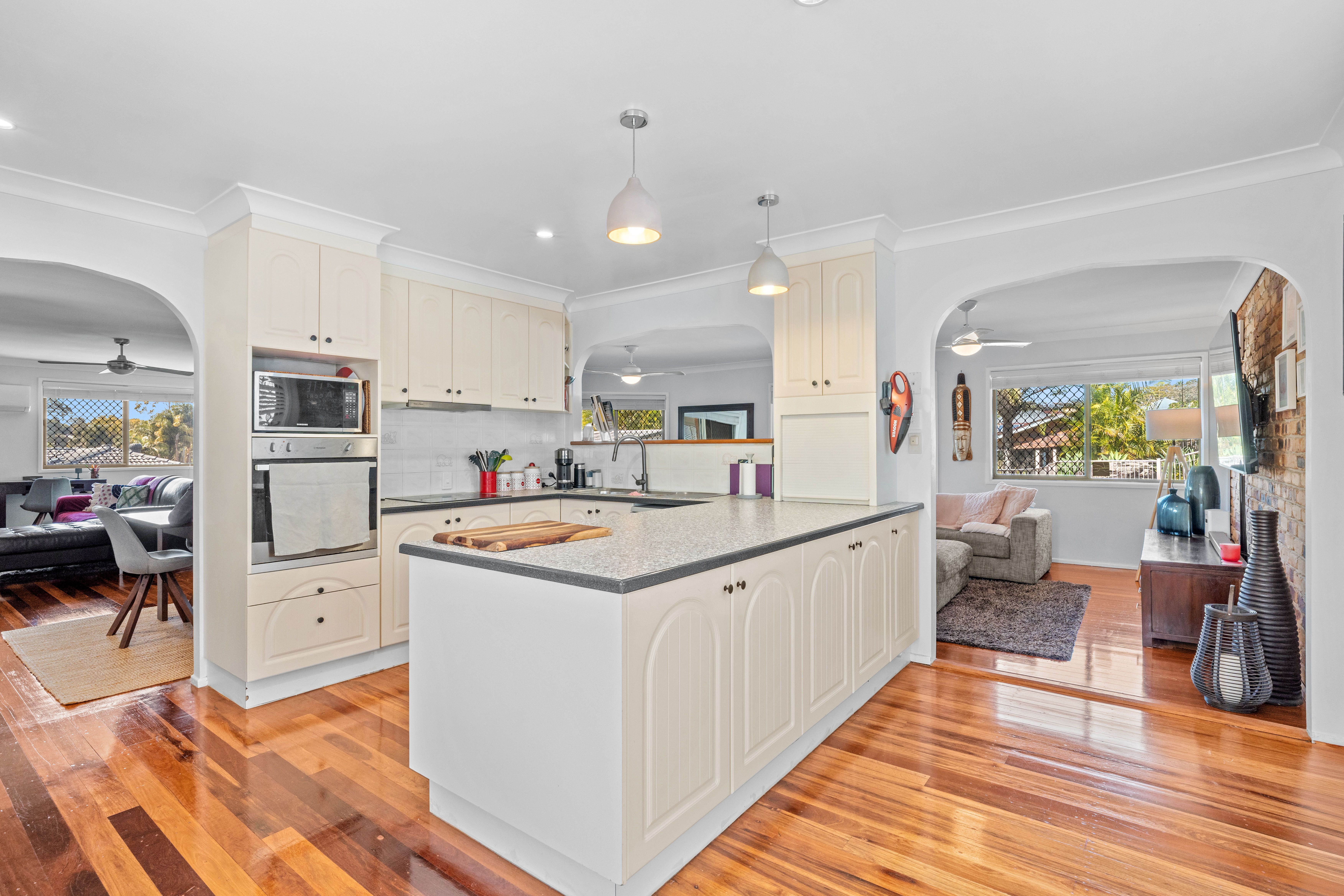 14 Monica Street — photo 9 of 28