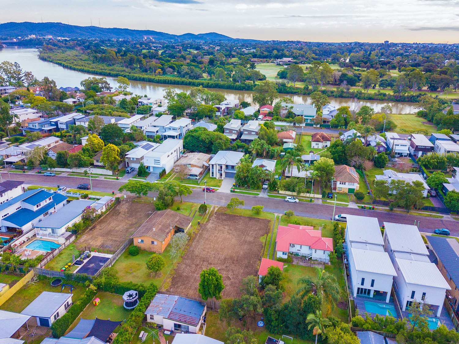 34 Camelot Street, Tennyson, QLD 4105