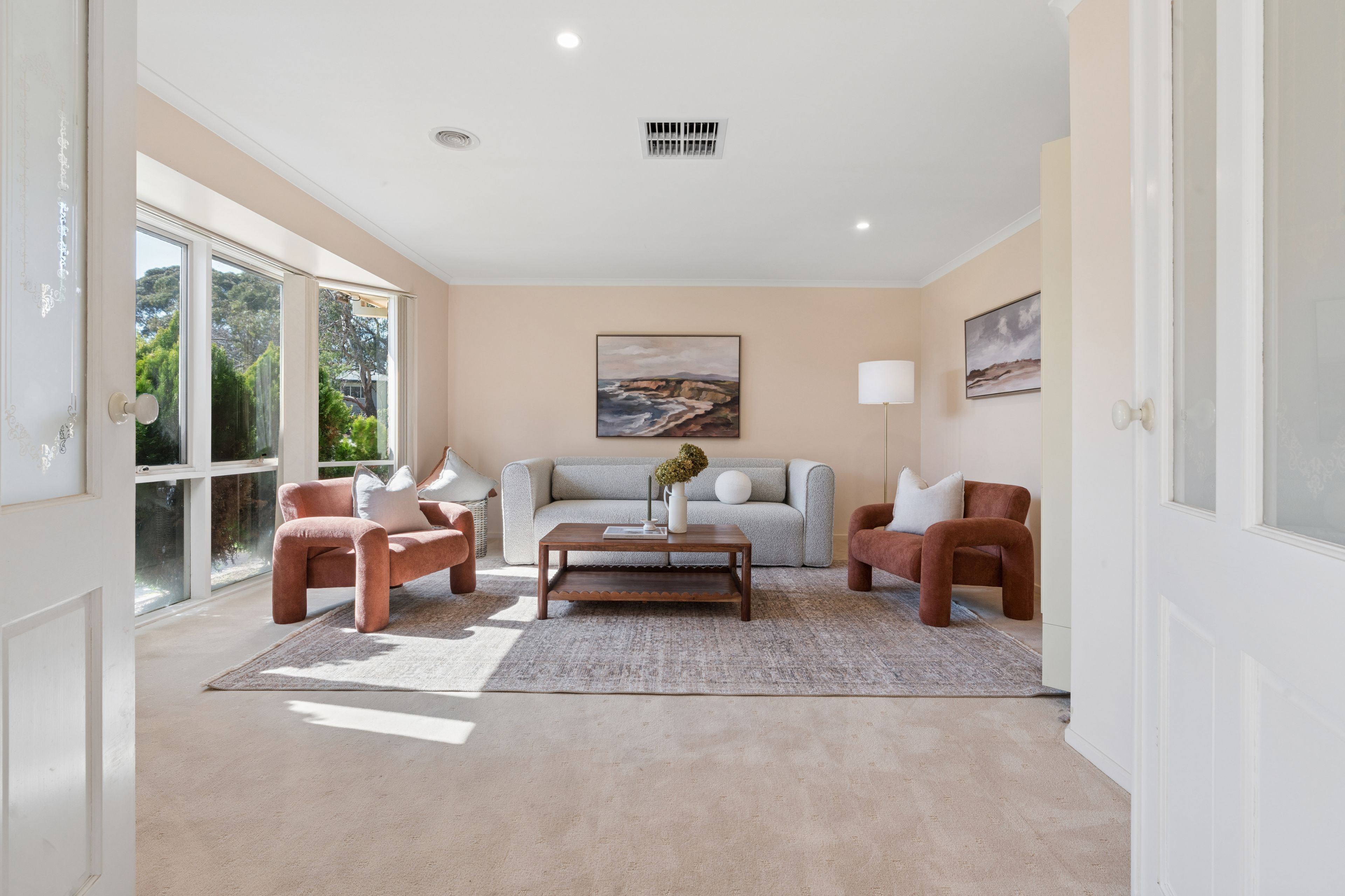 76 Lockhart Drive — photo 3 of 24