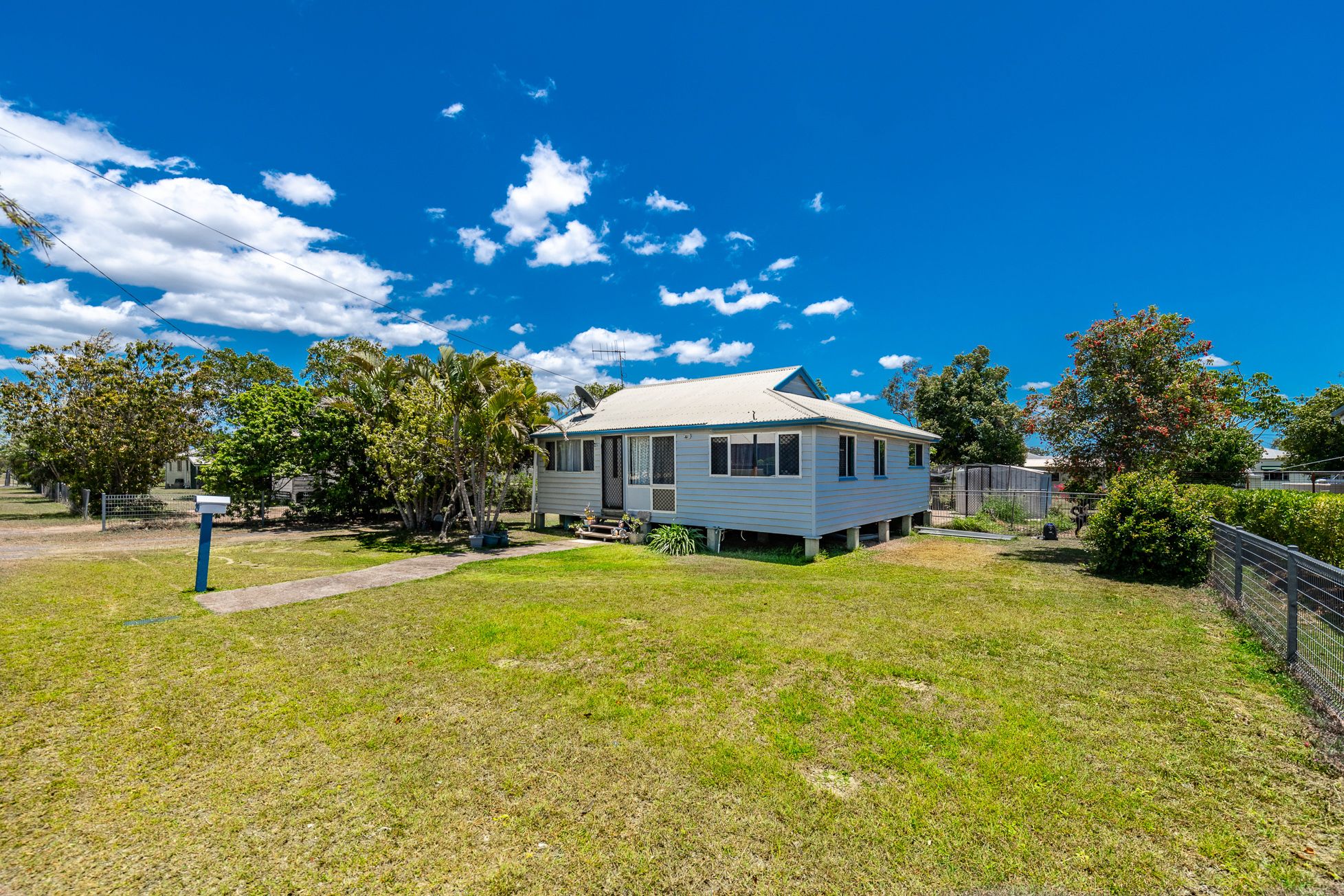 29 Alice Street, Walkervale, QLD 4670