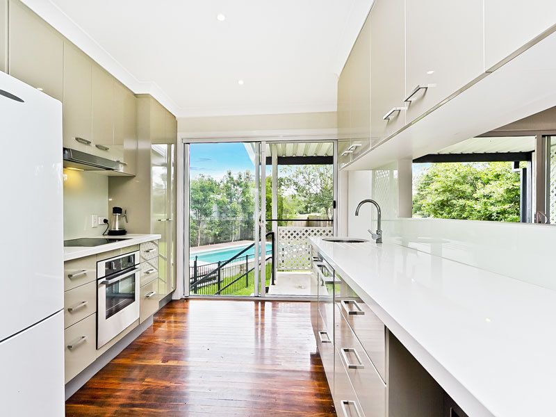 Keperra, QLD 4054