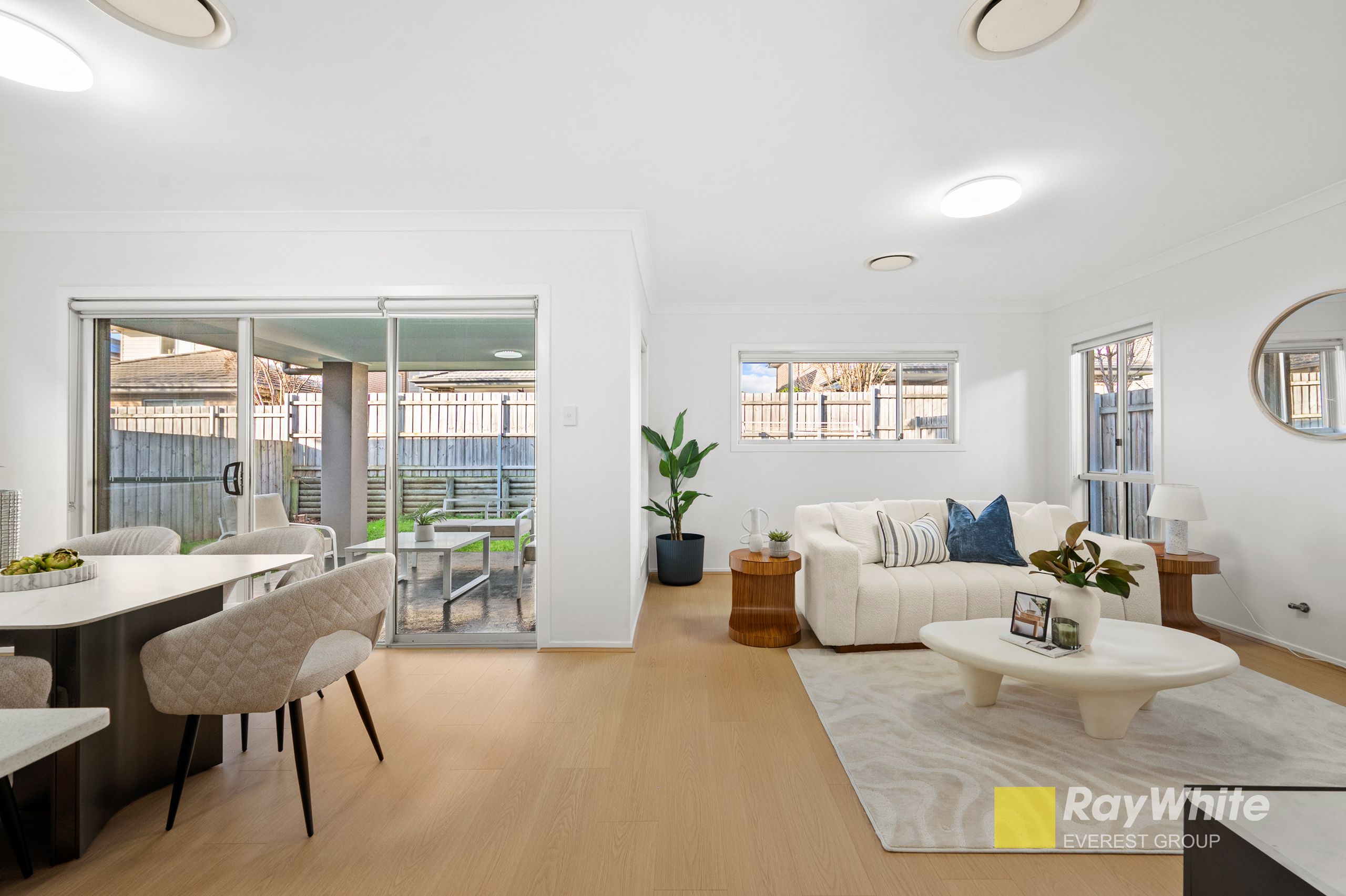 16 Mayfair Street — photo 8 of 22